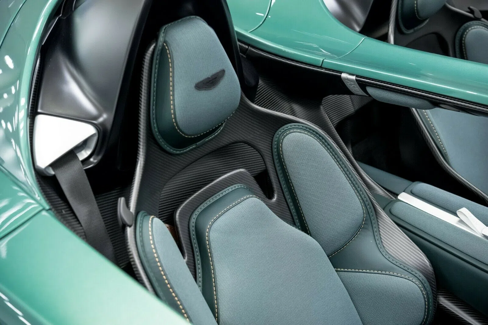 2022 Aston Martin DBR1 V12 Speedster interior, seats
