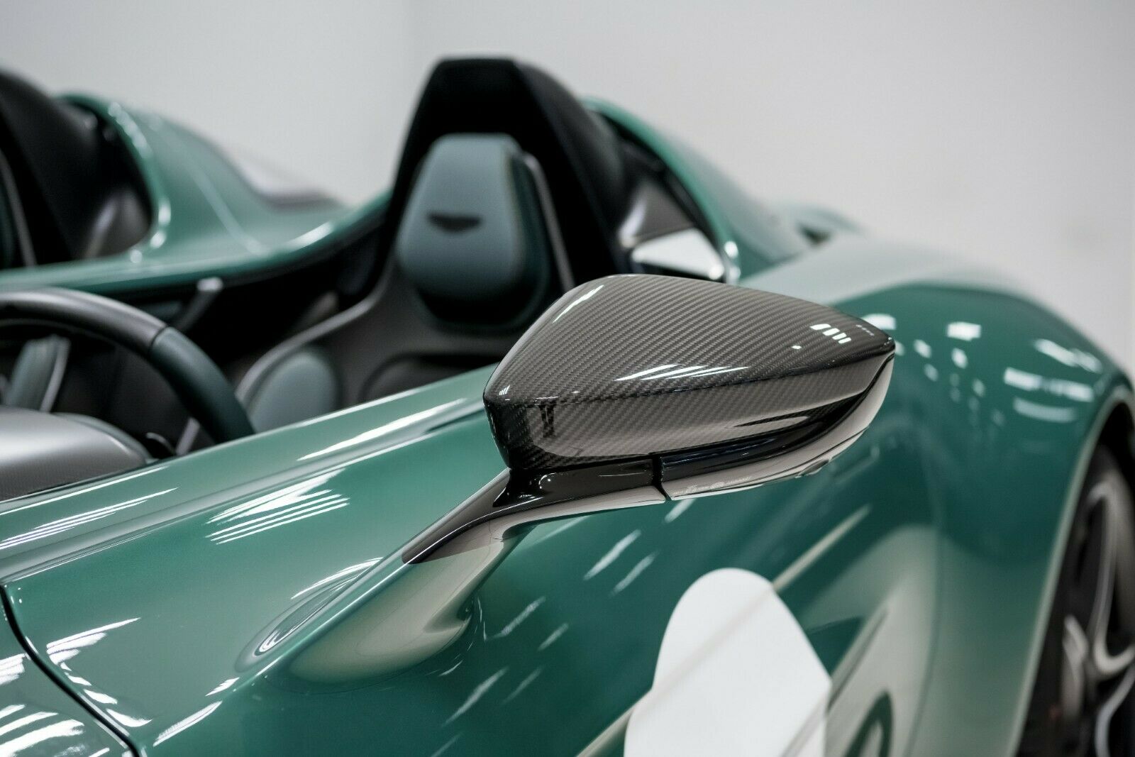 2022 Aston Martin DBR1 V12 Speedster, 12/15