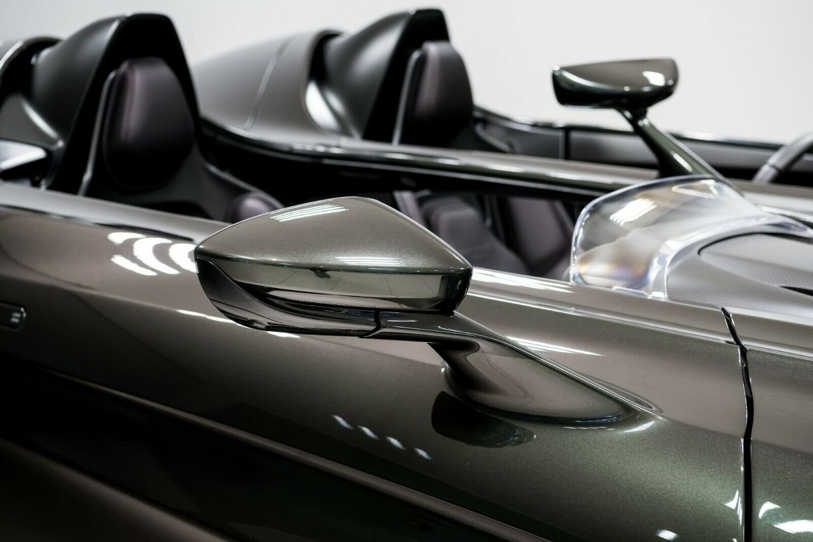 2022 Aston Martin DBR1 V12 Speedster, 9/15