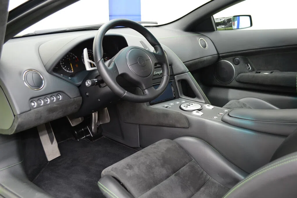 2010 Lamborghini Murcielago LP640 E-Gear interior, dashboard
