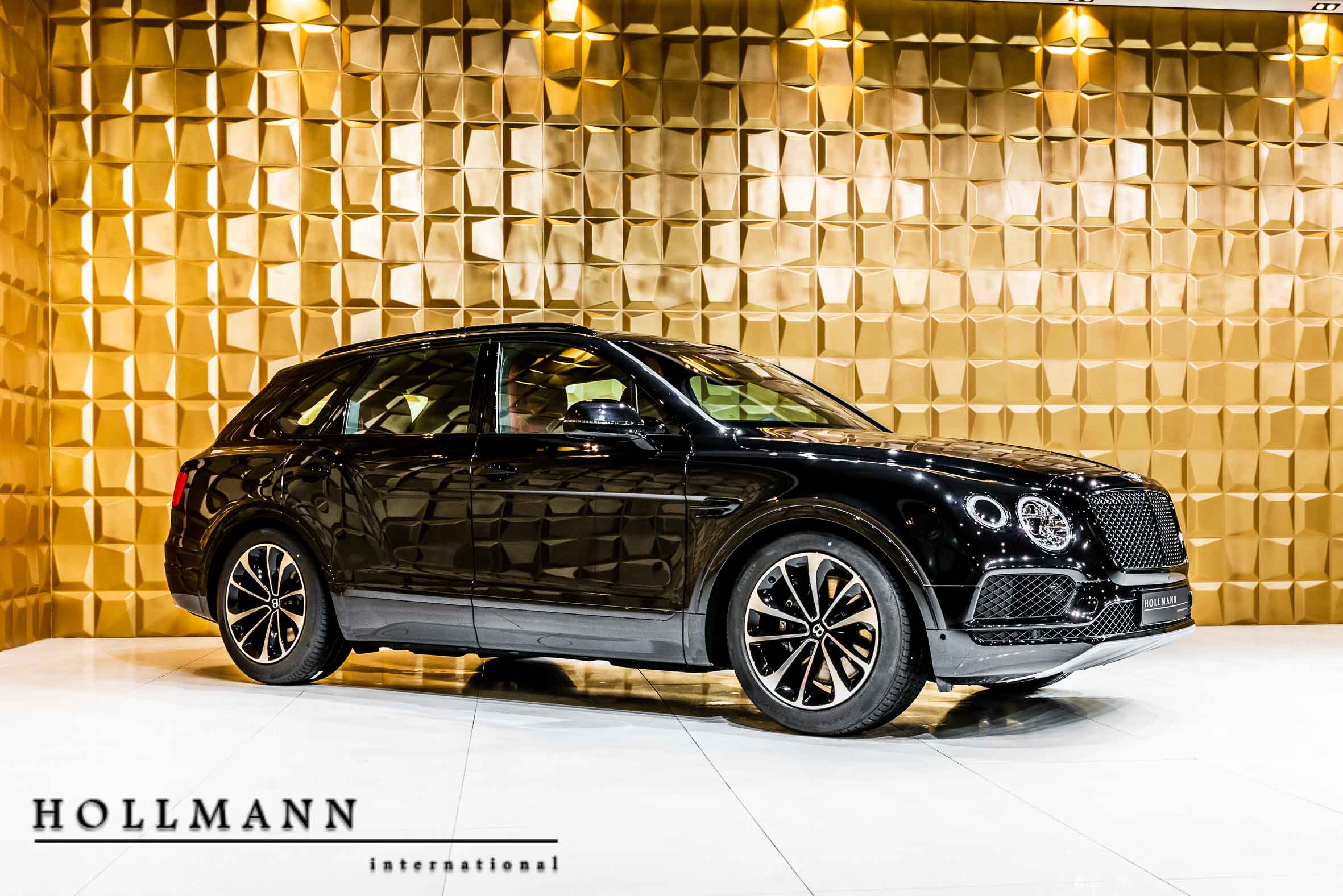 2018 Bentley Bentayga, 2/18