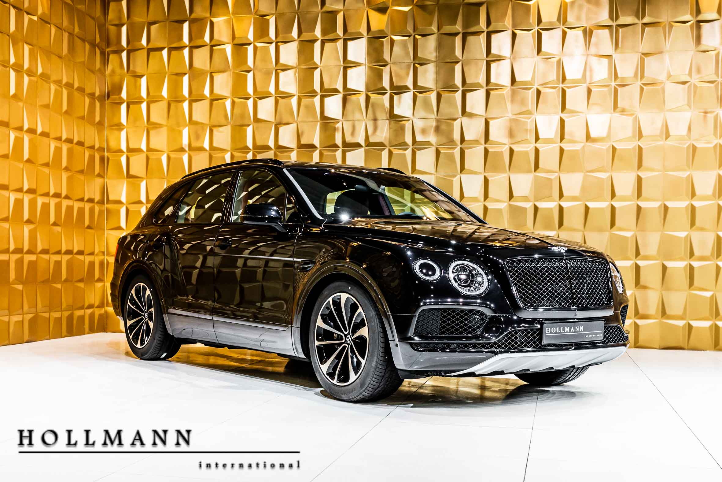 2018 Bentley Bentayga, 3/18