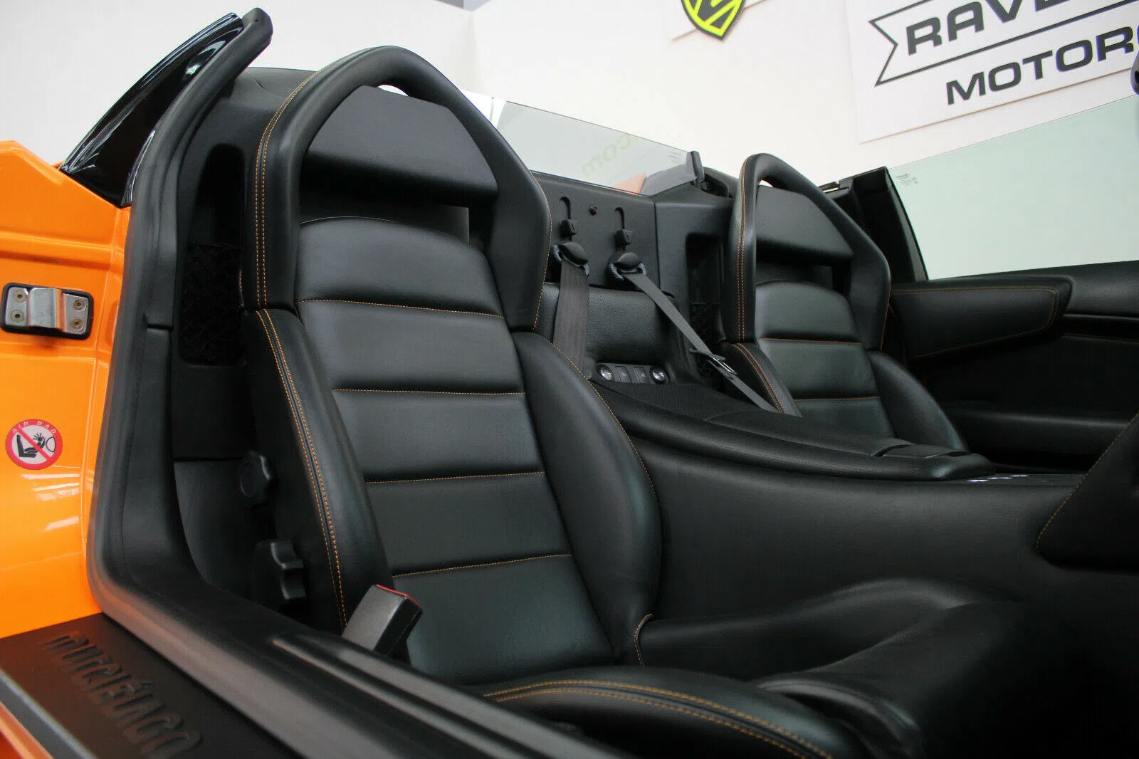 2005 Lamborghini Murcielago LP 580-4 Roadster interior, seats