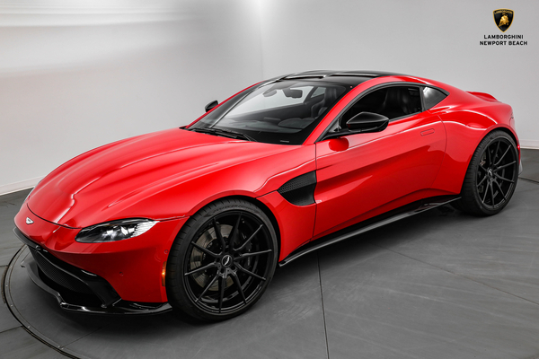 2019 Aston Martin Vantage, 3/18