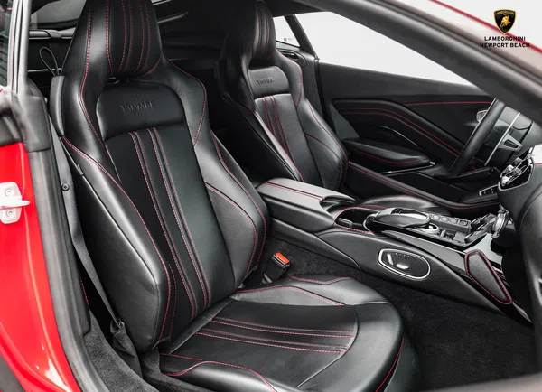 2019 Aston Martin Vantage interior, seats, Black, Full leather