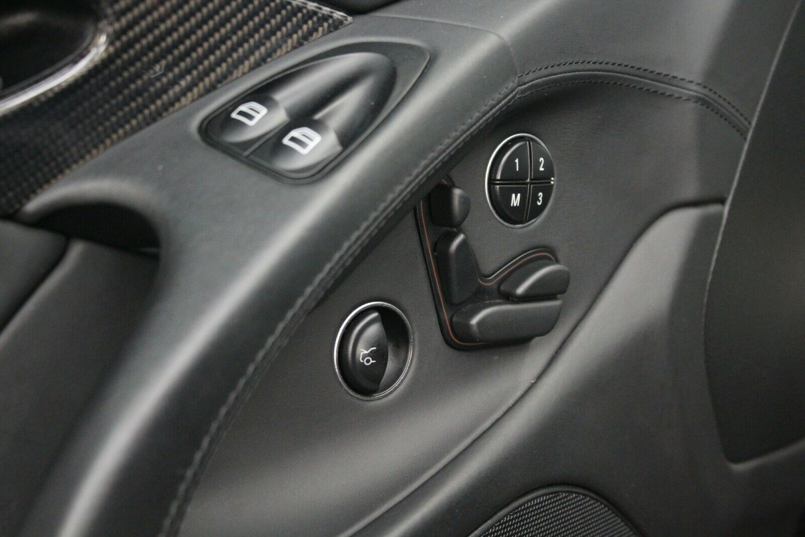 2010 MERCEDES-BENZ SL65 AMG BLACK SERIES, 11/20
