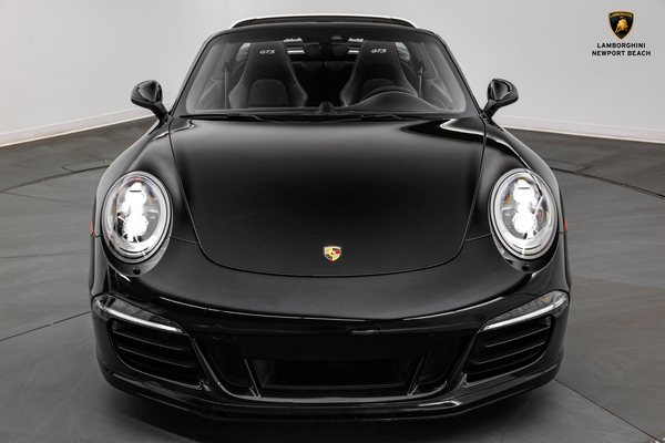 2016 Porsche 911 Targa 4 GTS, 2/20