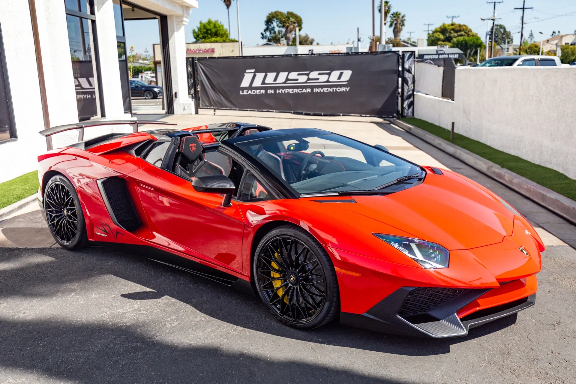 2016 Lamborghini Aventador SV