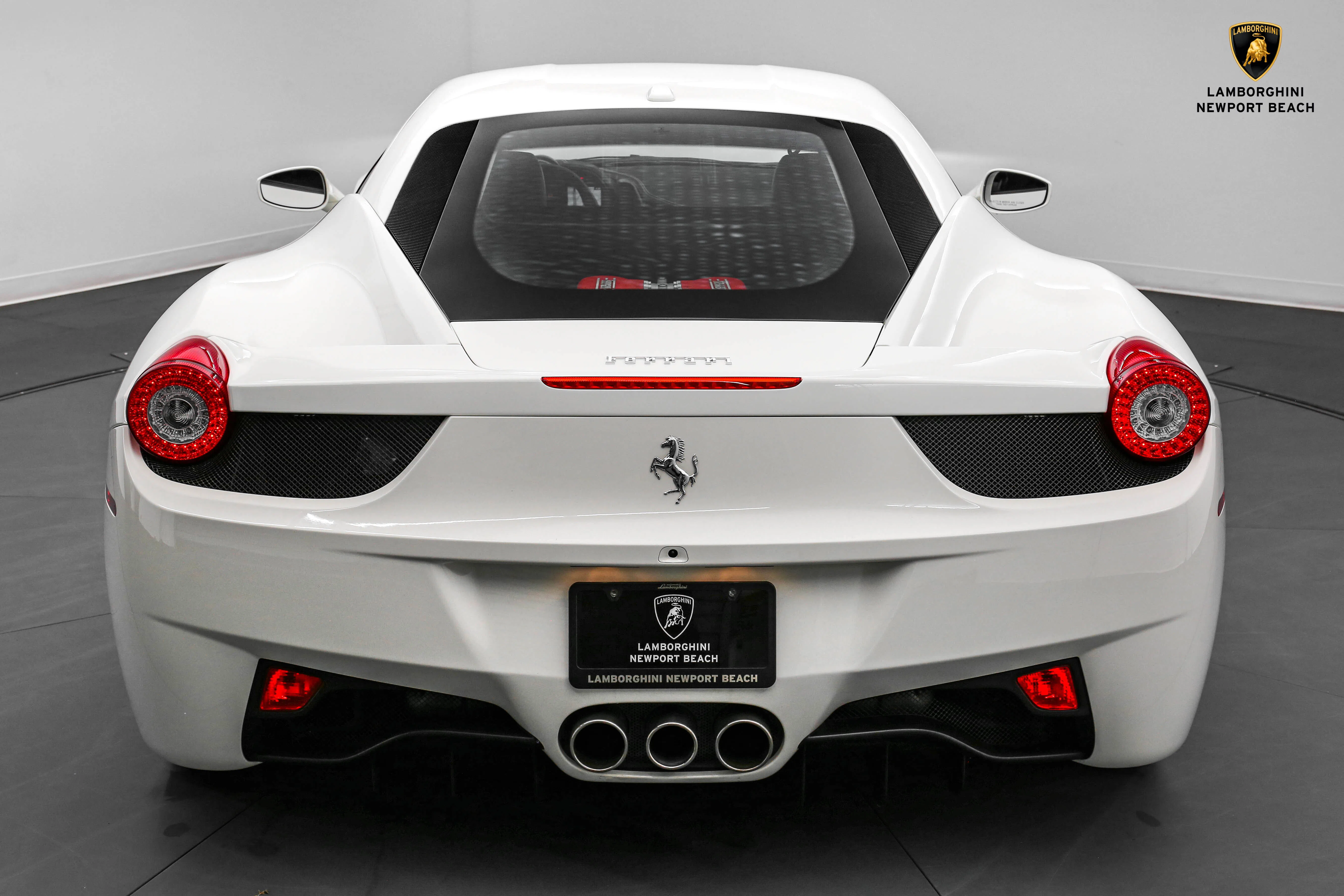 2015 Ferrari 458 Italia for sale, exterior, Bianco Avus