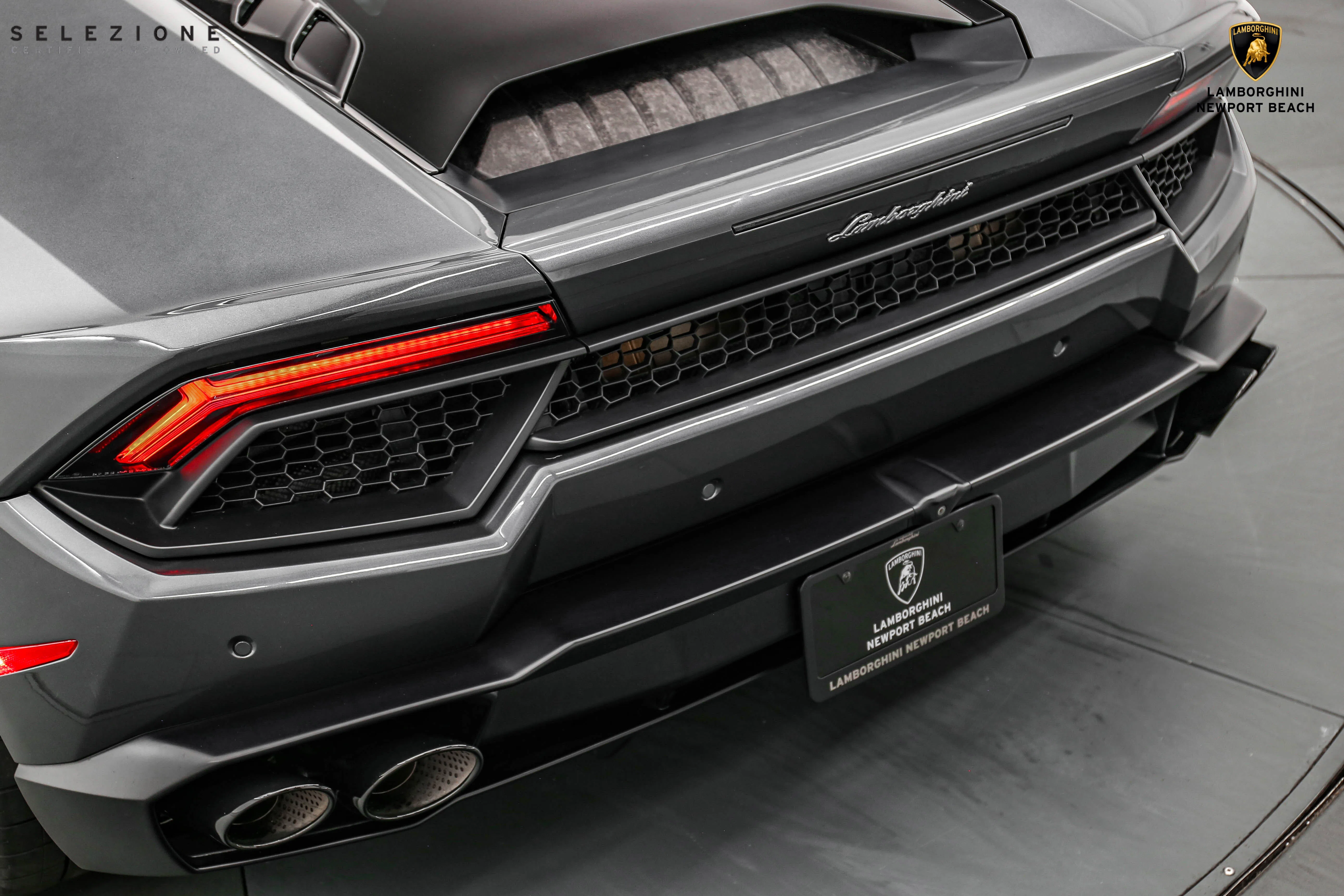 2018 Lamborghini Huracan LP580-2 for sale, exterior, Grigio Lynx Metallic