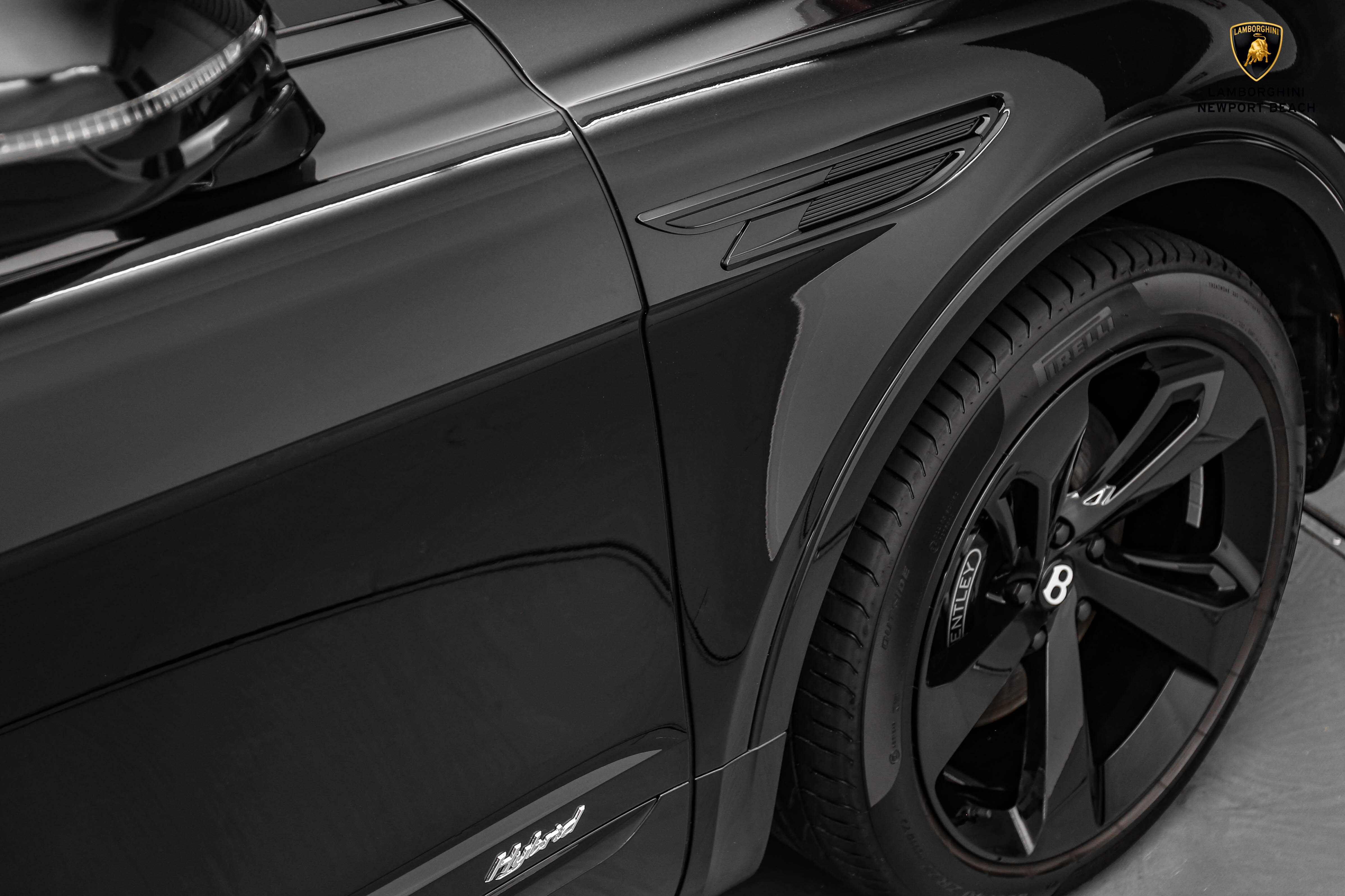 2021 Bentley Bentayga, 5/19
