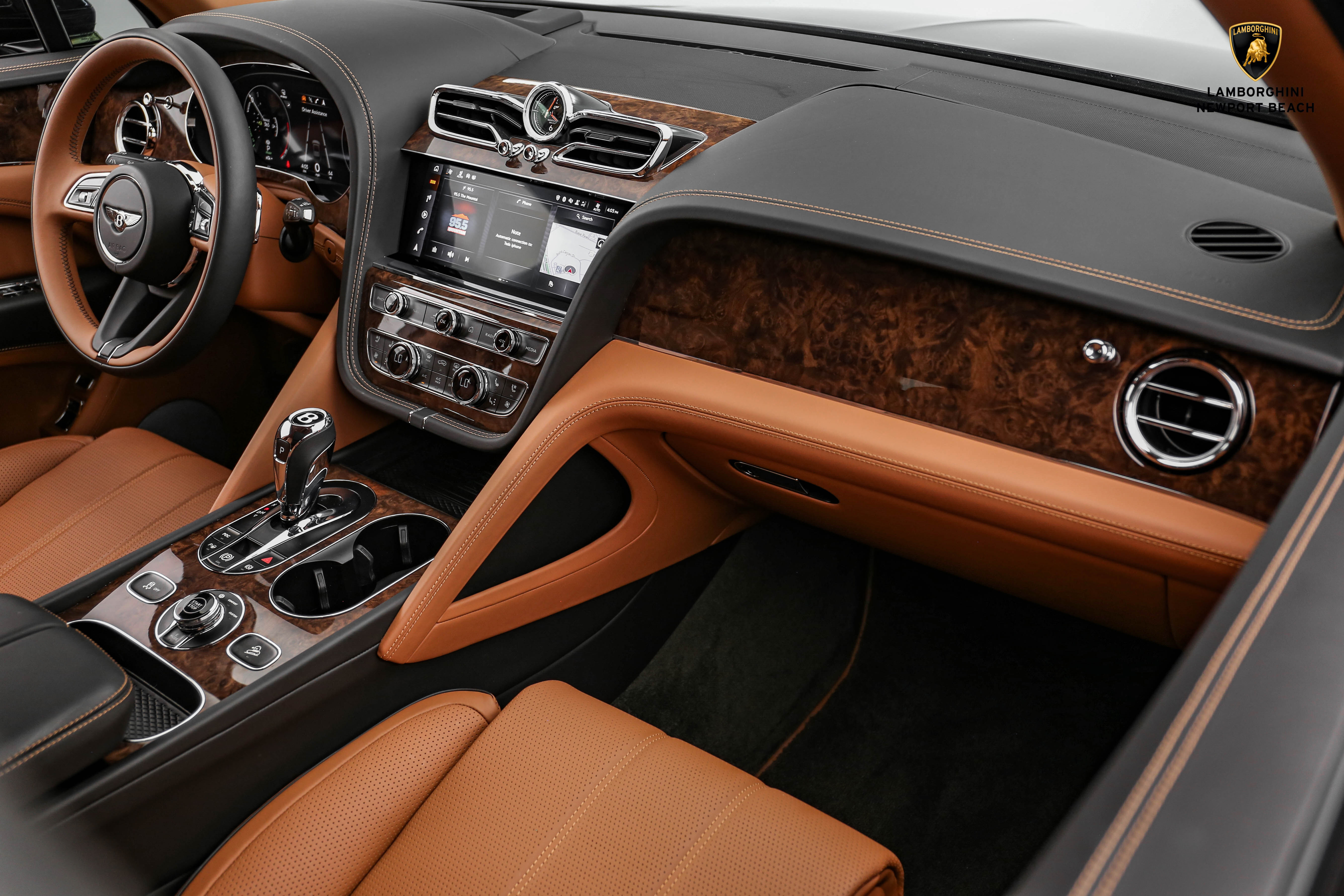 2021 Bentley Bentayga, 10/19