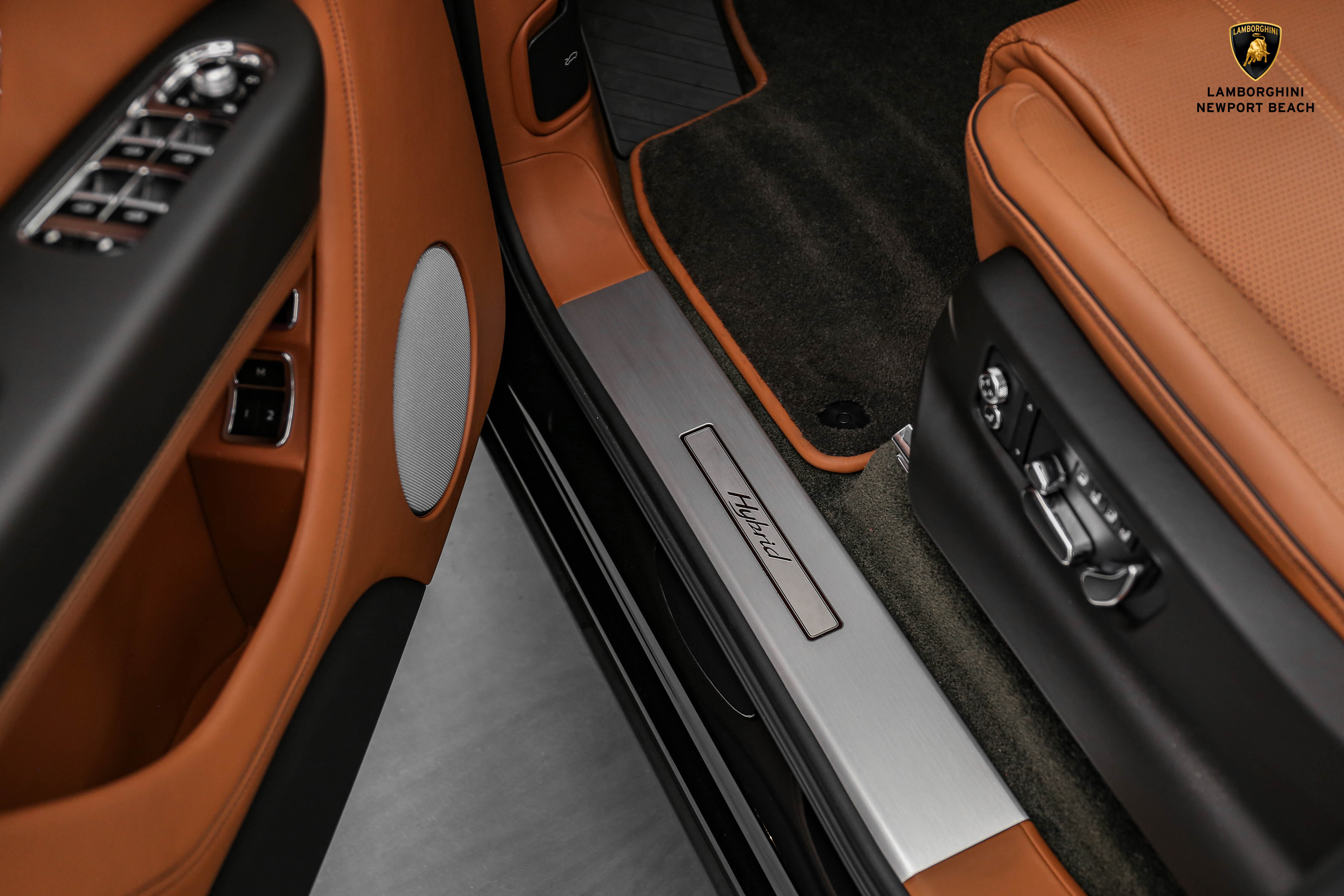 2021 Bentley Bentayga, 15/19