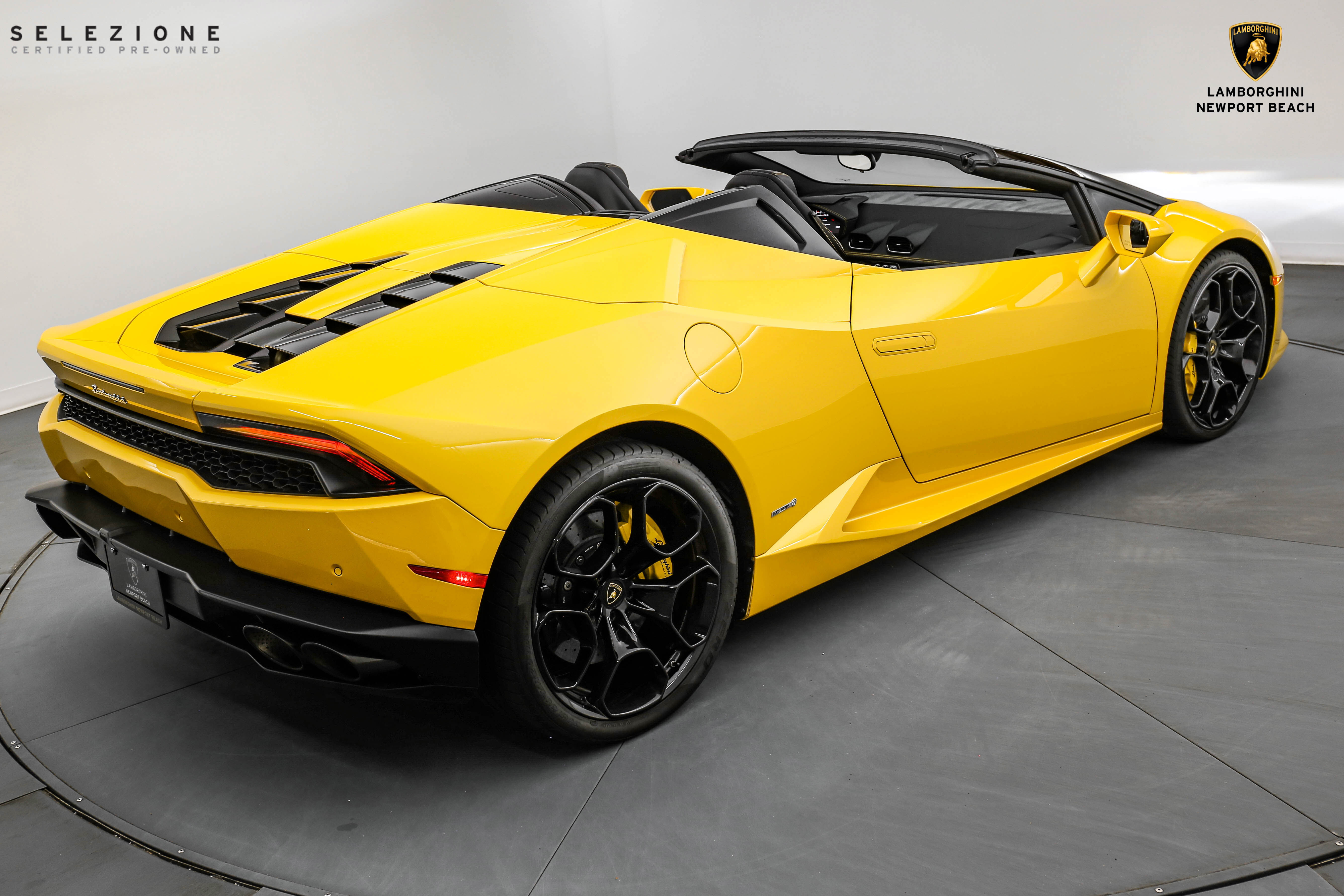 2016 Lamborghini Huracan LP610-4 Spyder, 9/20
