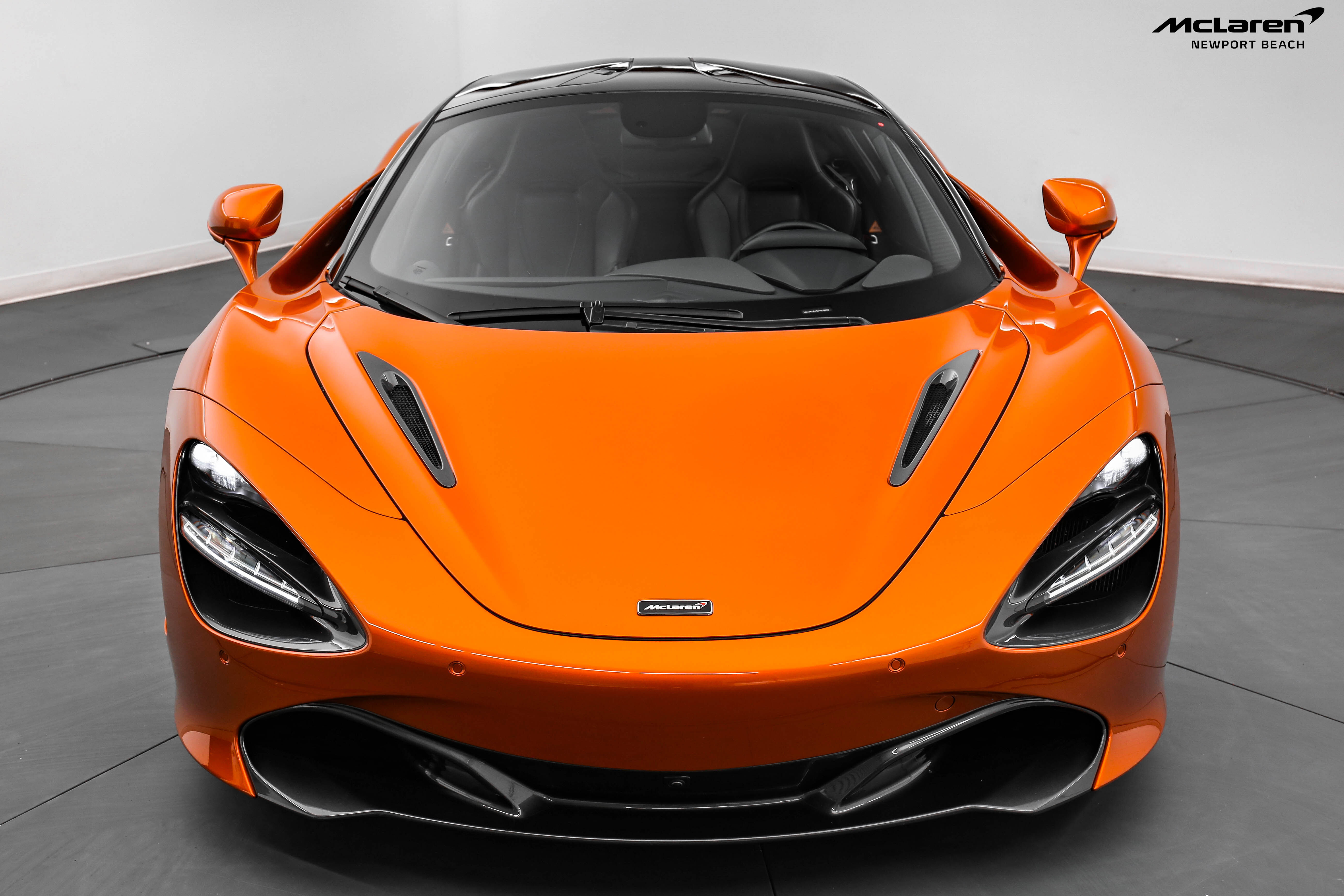 2018 McLaren 720S Luxury, 2/20