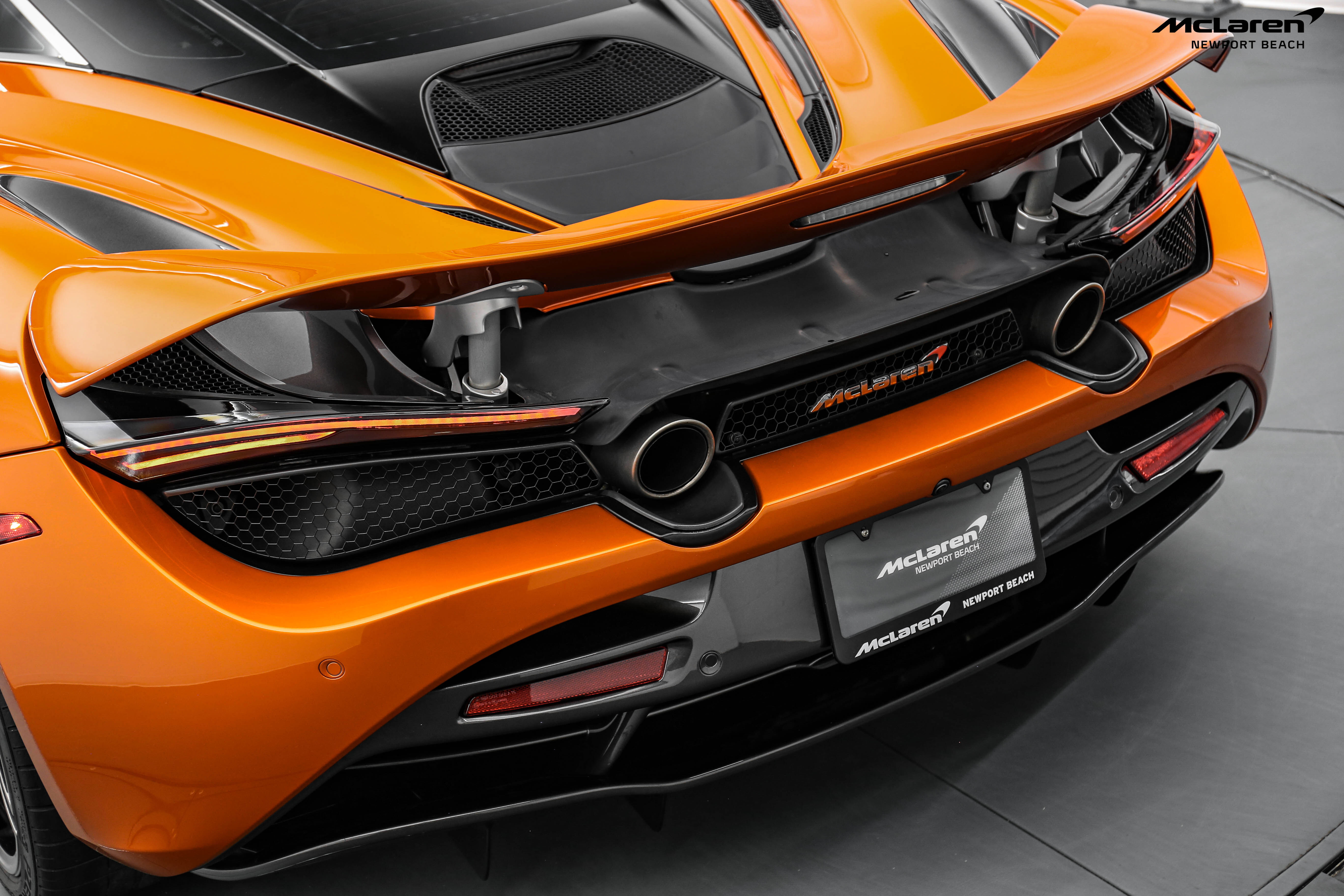 2018 McLaren 720S Luxury, 9/20