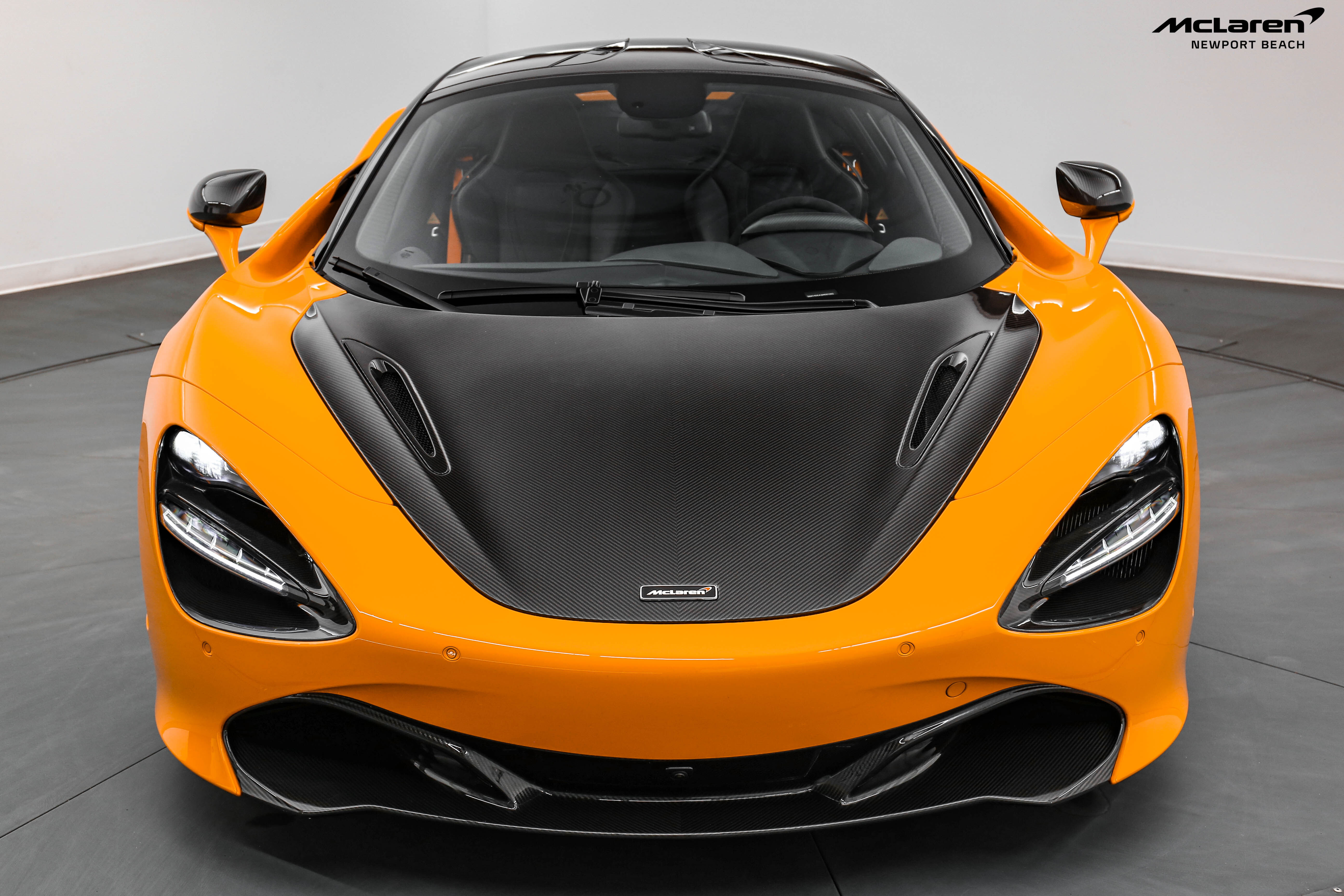 2018 McLaren 720S Luxury, 2/20