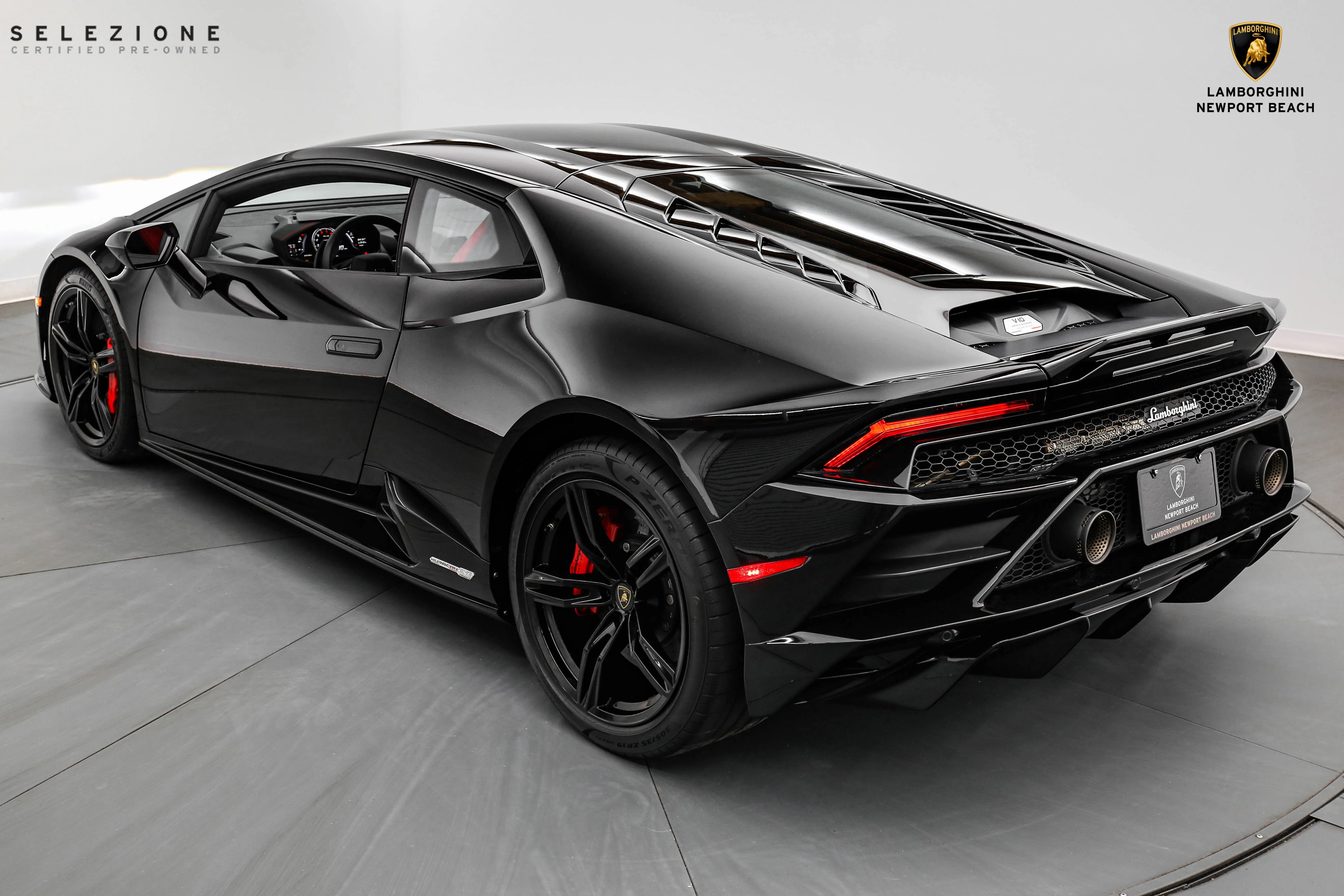 2020 Lamborghini Huracan EVO RWD for sale, exterior, Nero Noctis