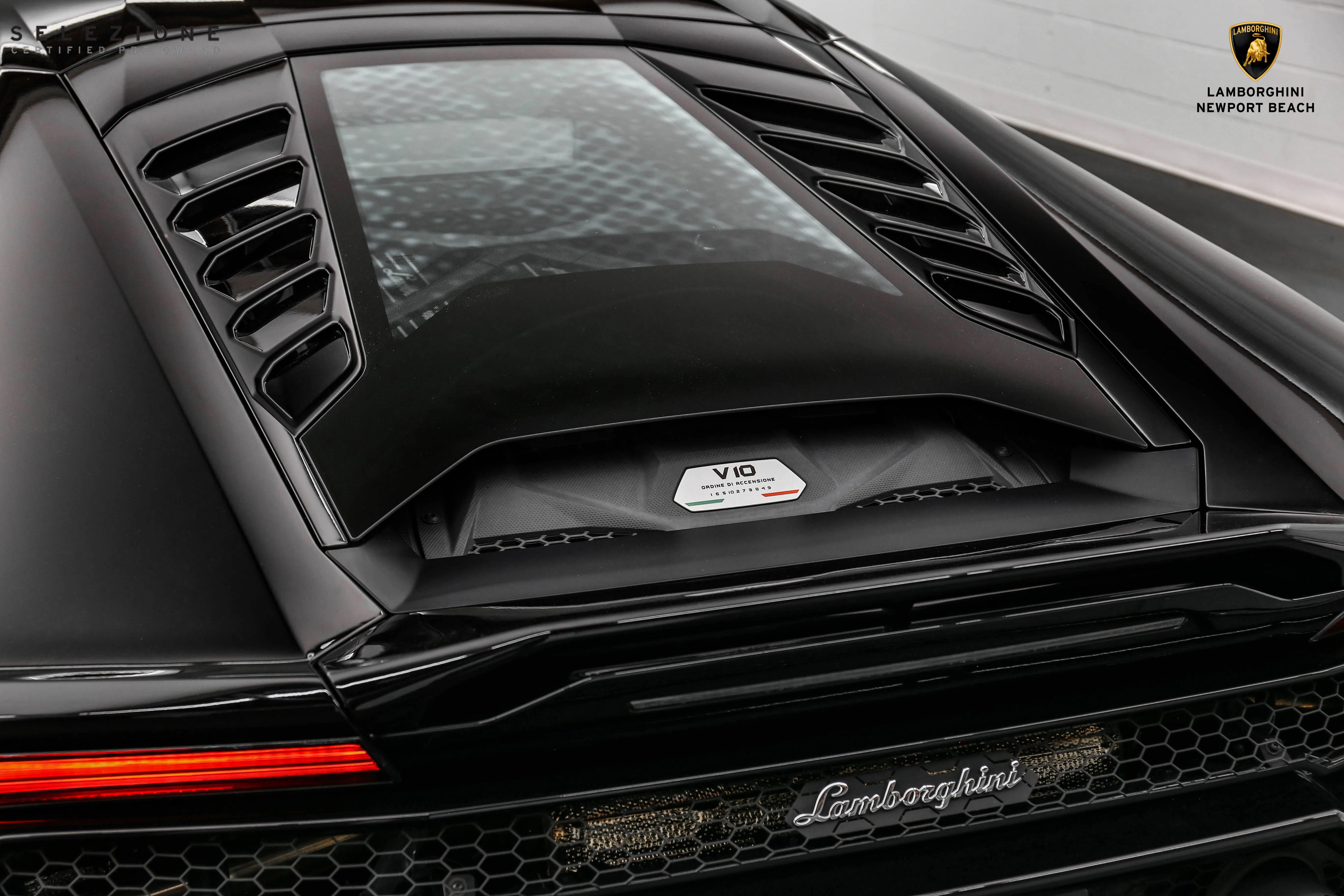 2020 Lamborghini Huracan EVO RWD for sale, exterior, Nero Noctis