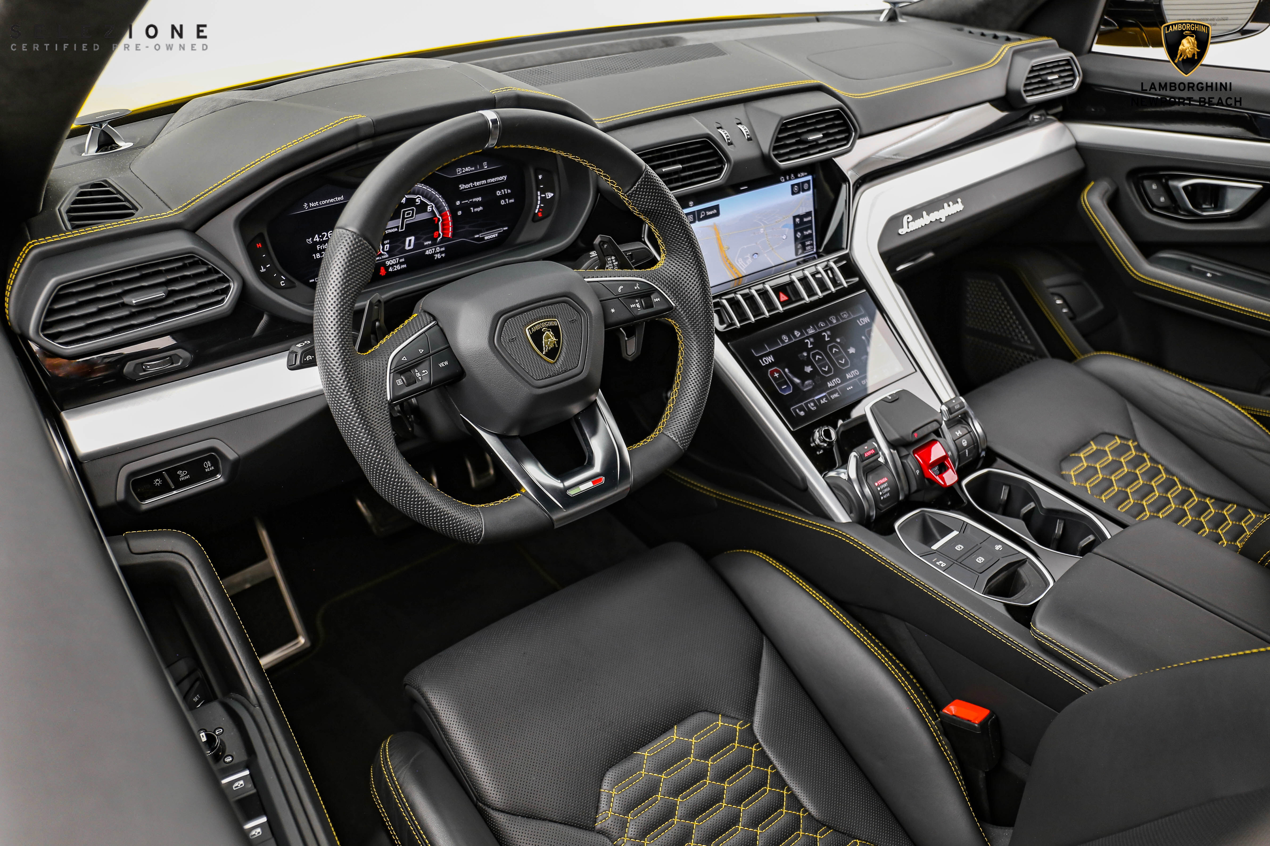 2020 Lamborghini Urus, 10/20