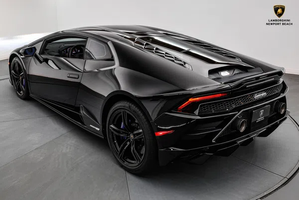 2020 Lamborghini Huracan EVO for sale, exterior, Nero Noctis