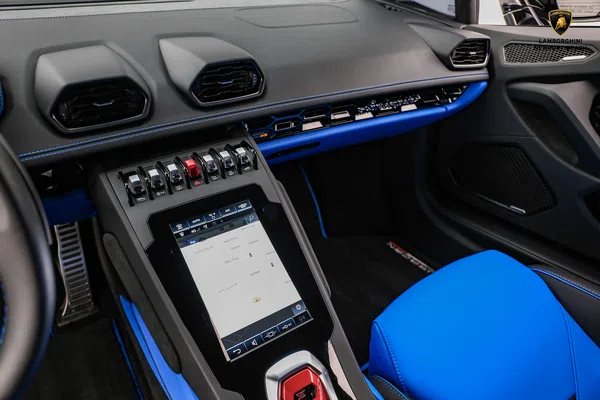 2020 Lamborghini Huracan EVO interior, Blu Amon/Nero Ade, Full leather