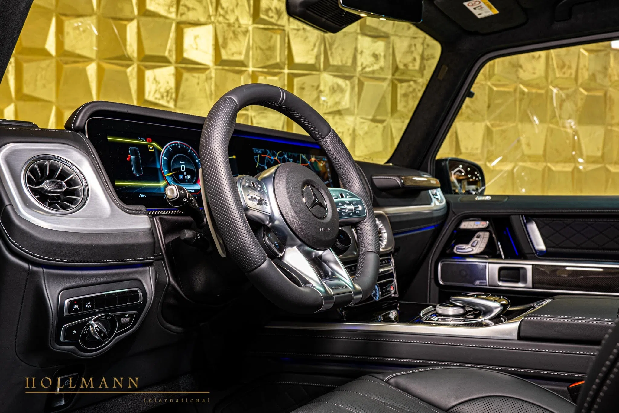 2021 BRABUS G 700 Widestar interior, dashboard