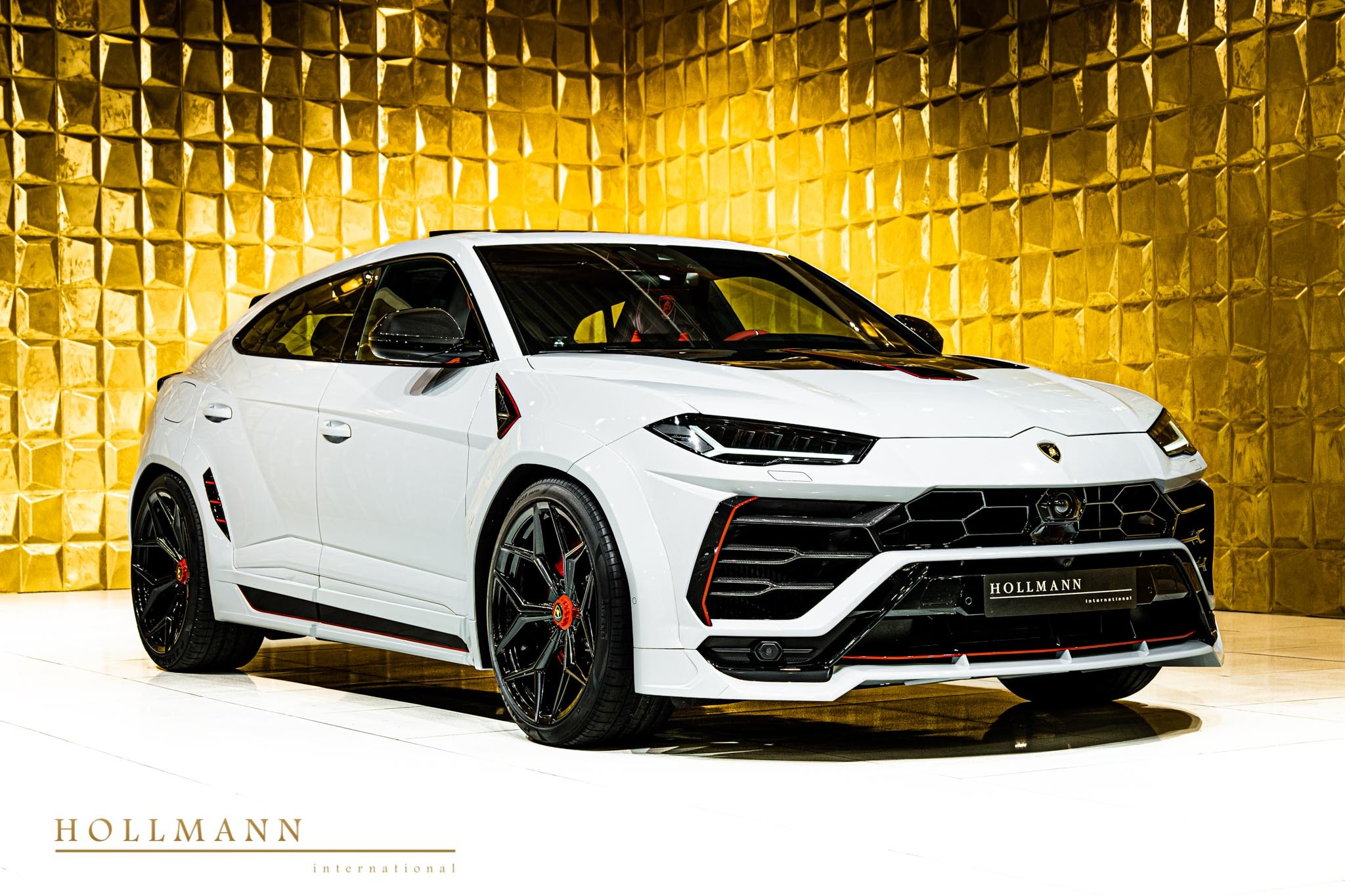 2022 Lamborghini Urus by NOVITEC
