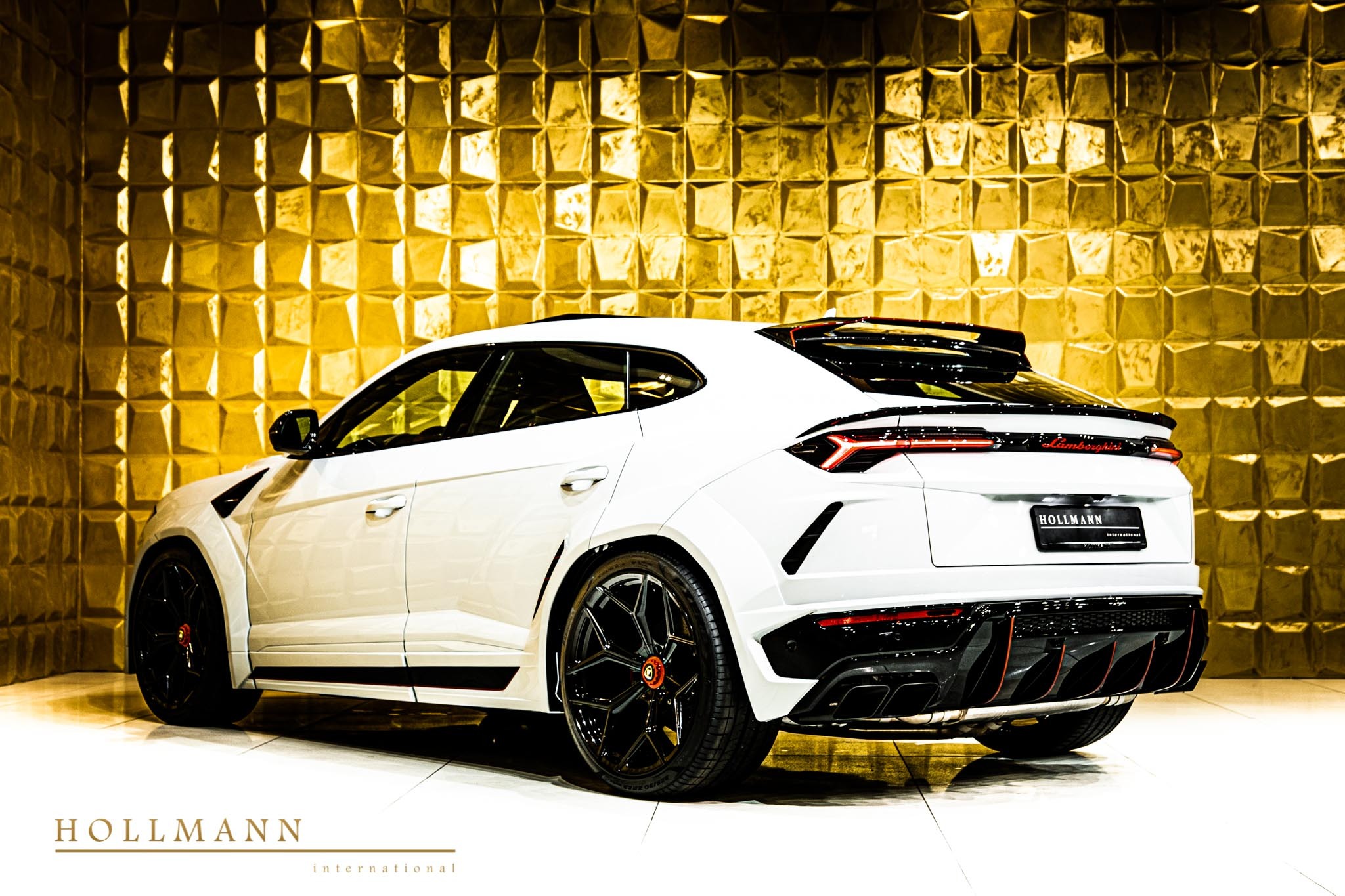 2022 Lamborghini Urus by NOVITEC, 17/20