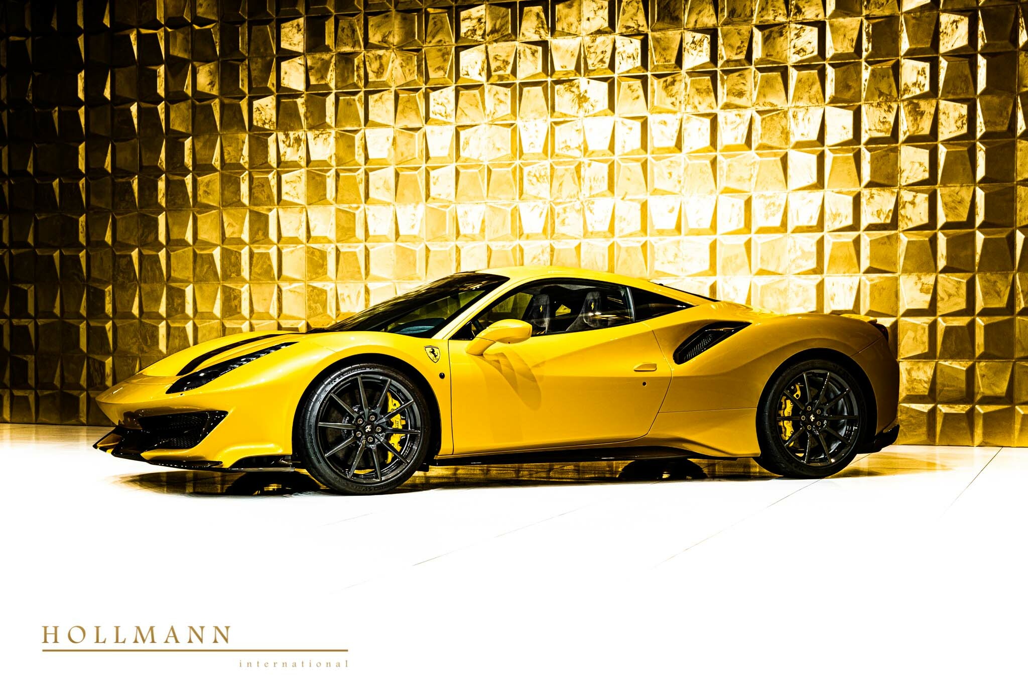 2021 Ferrari 488 Pista, 18/20
