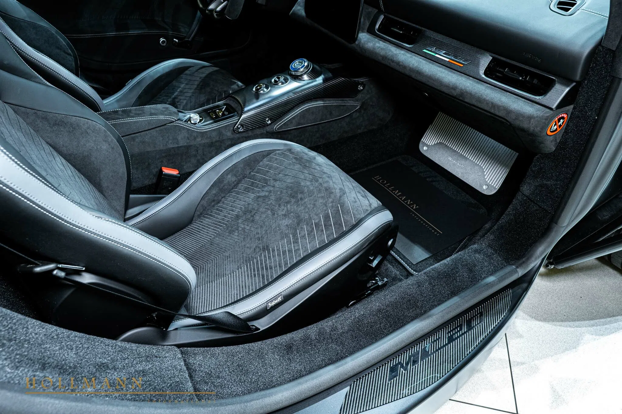2022 Maserati MC20 interior, seats