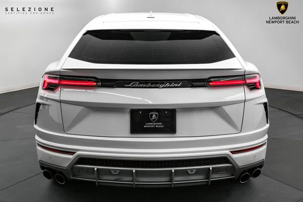 2021 Lamborghini Urus for sale, exterior, Bianco Monocerus