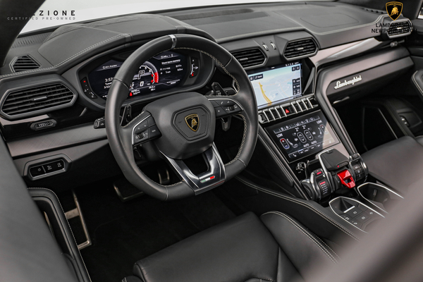 2021 Lamborghini Urus, 10/20