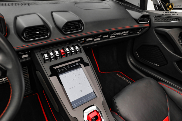 2021 Lamborghini Huracan EVO, 18/20
