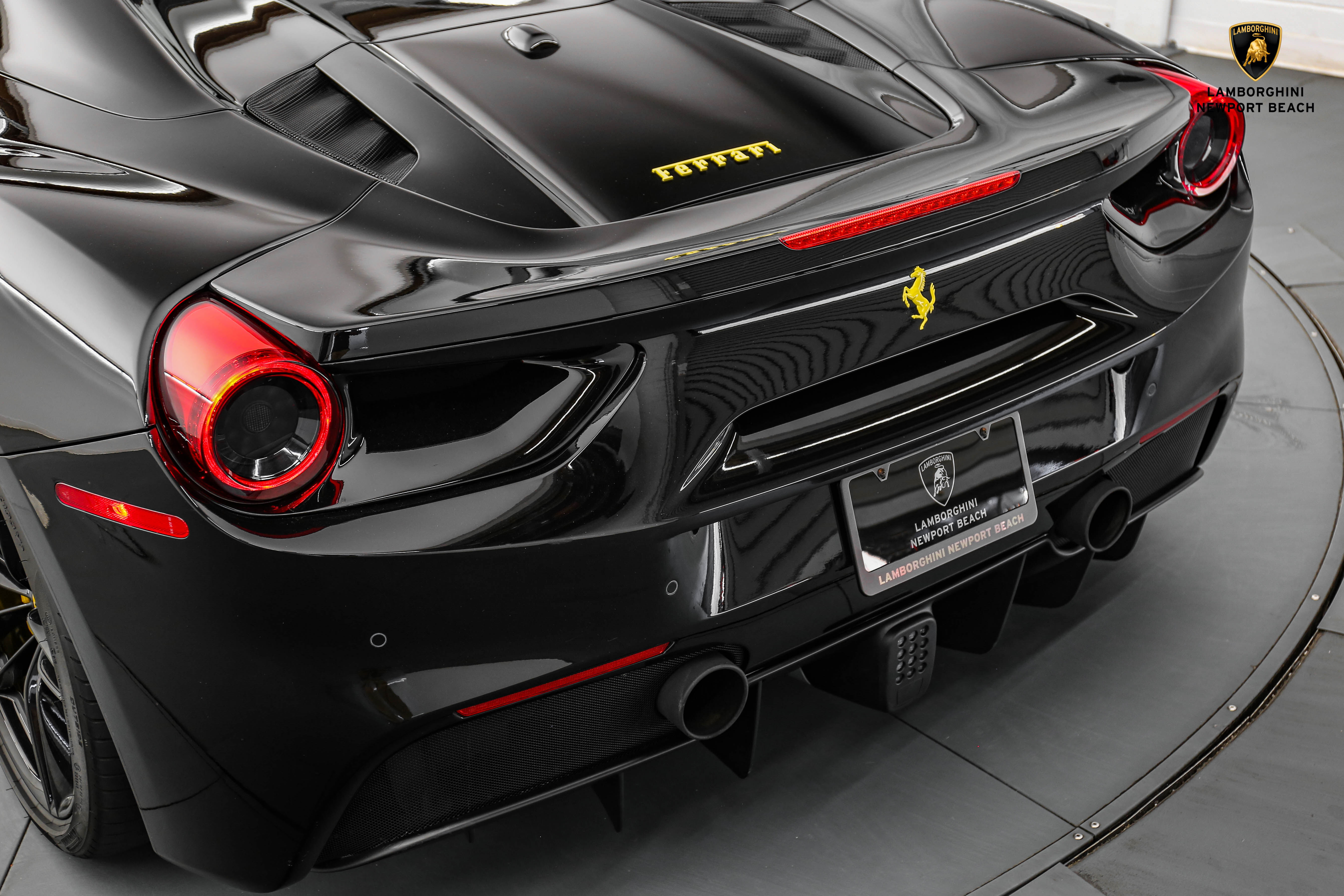 2017 Ferrari 488 Spider, 11/20
