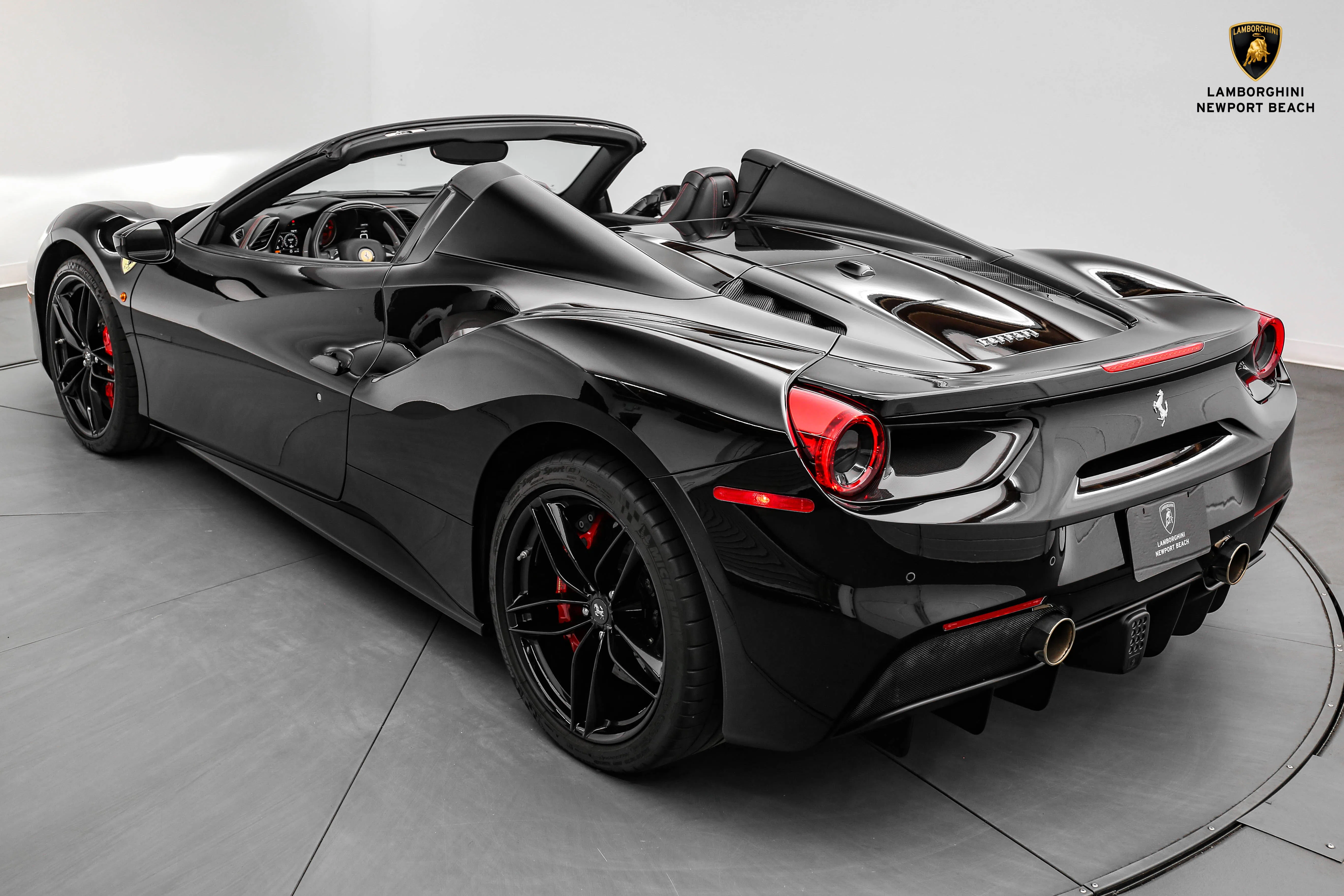 2019 Ferrari 488 Spider for sale, exterior, Nero