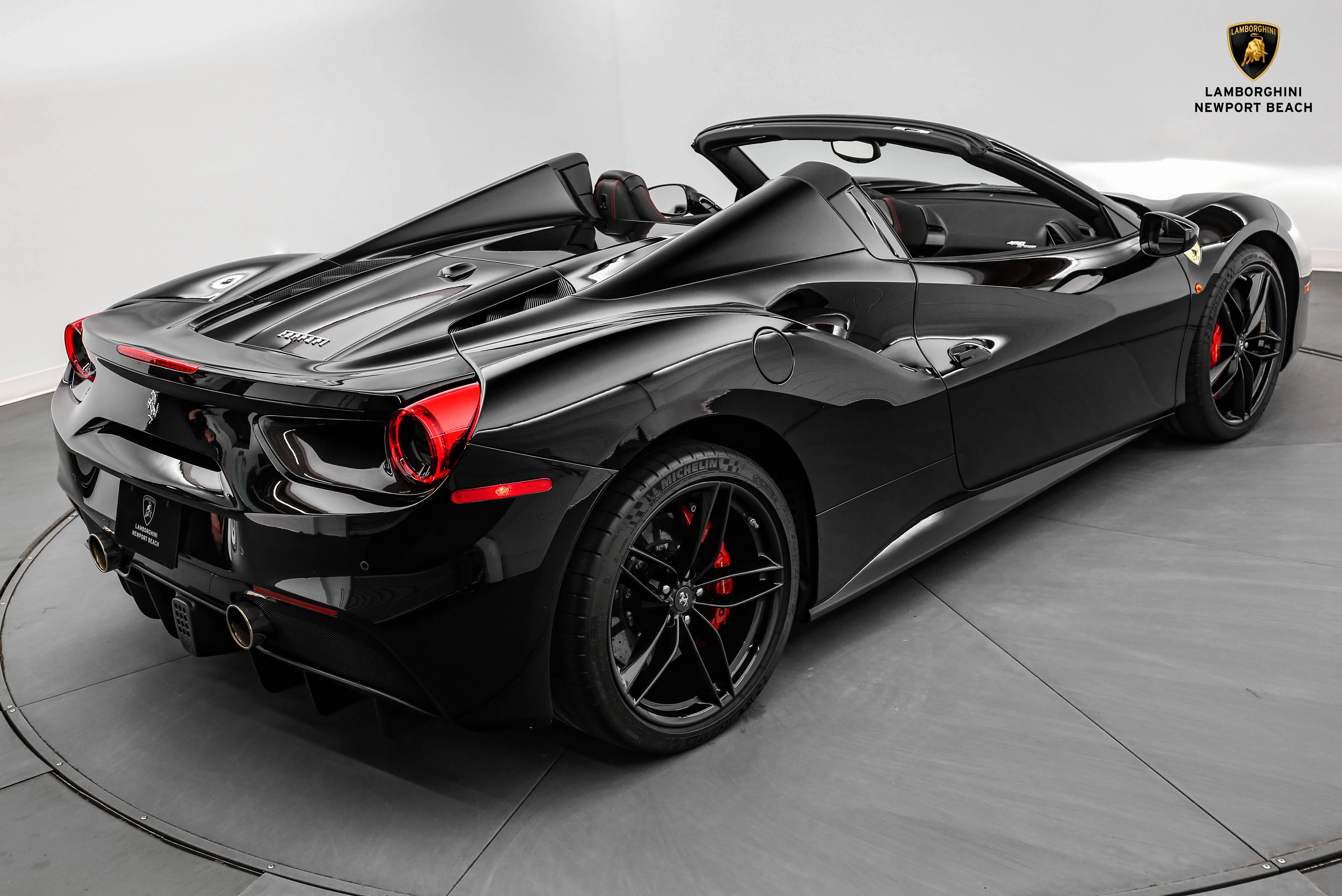 2019 Ferrari 488 Spider for sale, exterior, Nero
