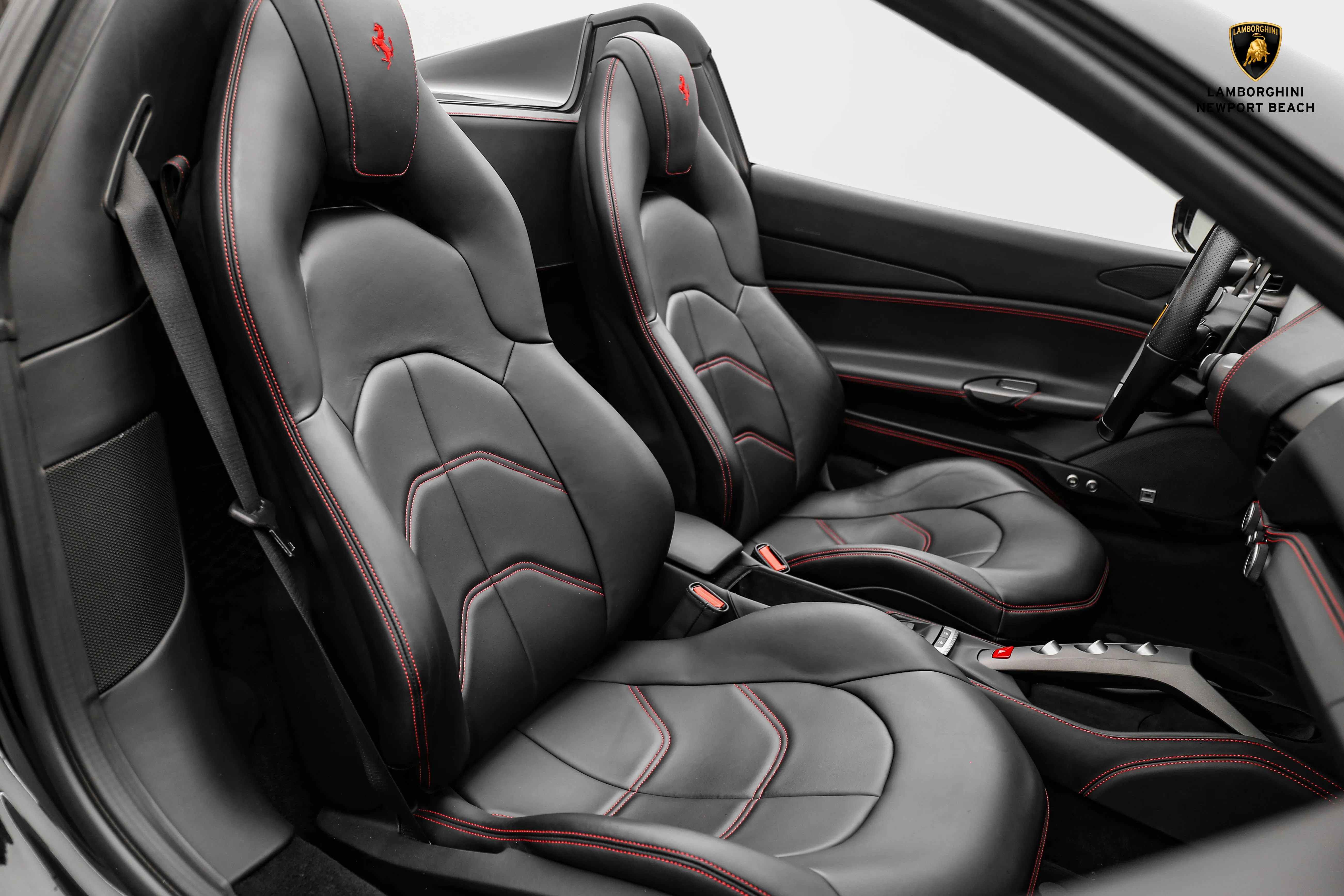 2019 Ferrari 488 Spider interior, seats, Nero, Full leather