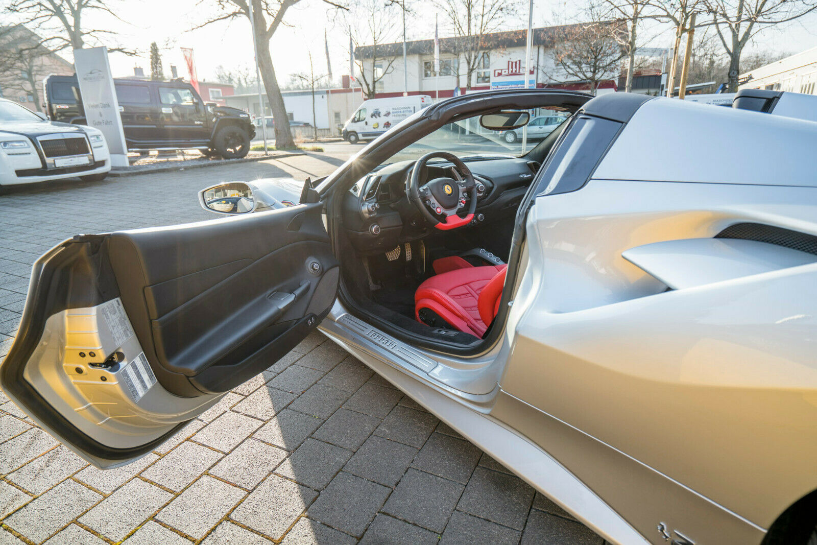 2017 Ferrari 488 Spider, 19/20