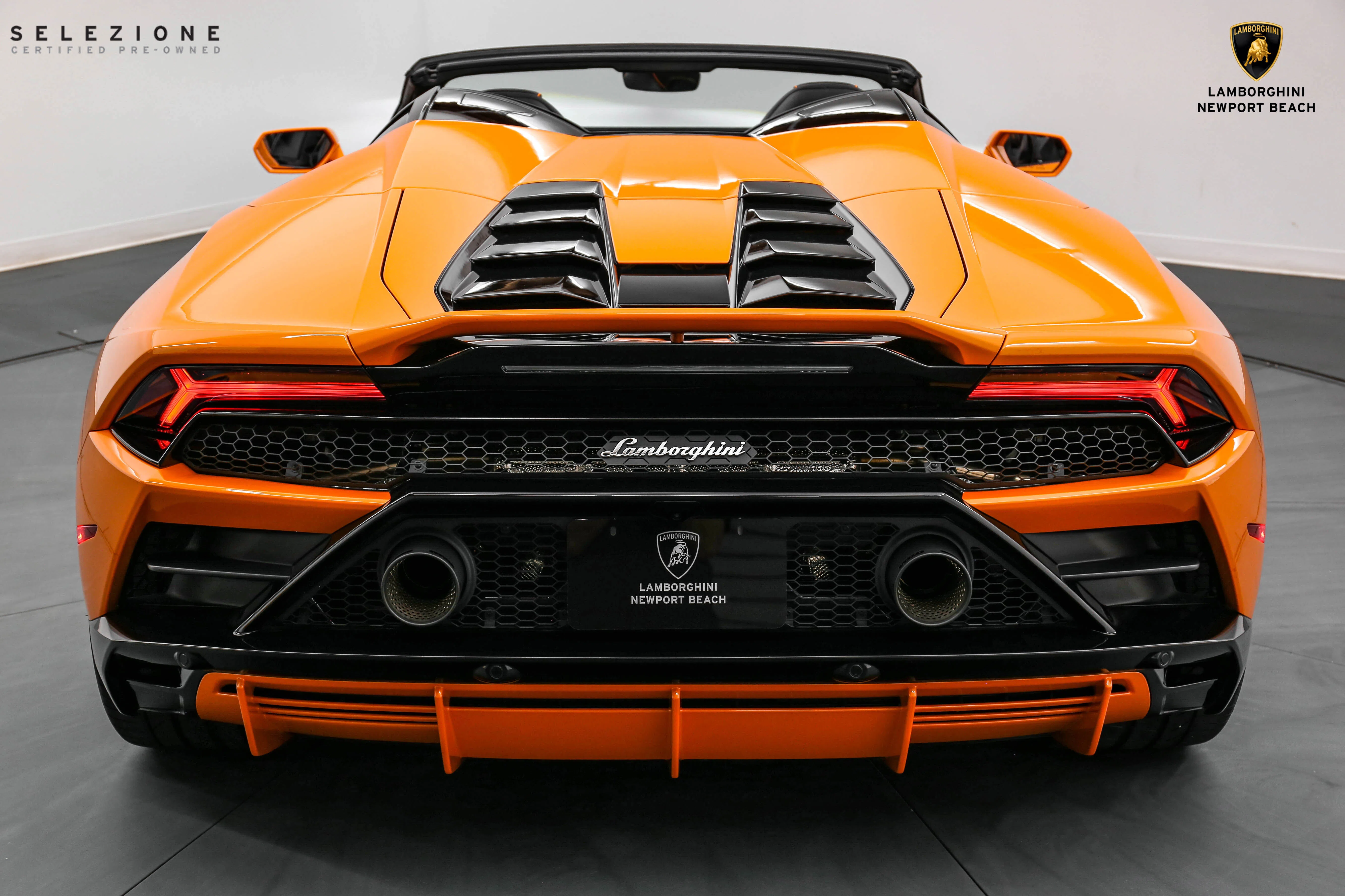 2020 Lamborghini Huracan EVO Spyder for sale, exterior, Arancio Borealis Pearl