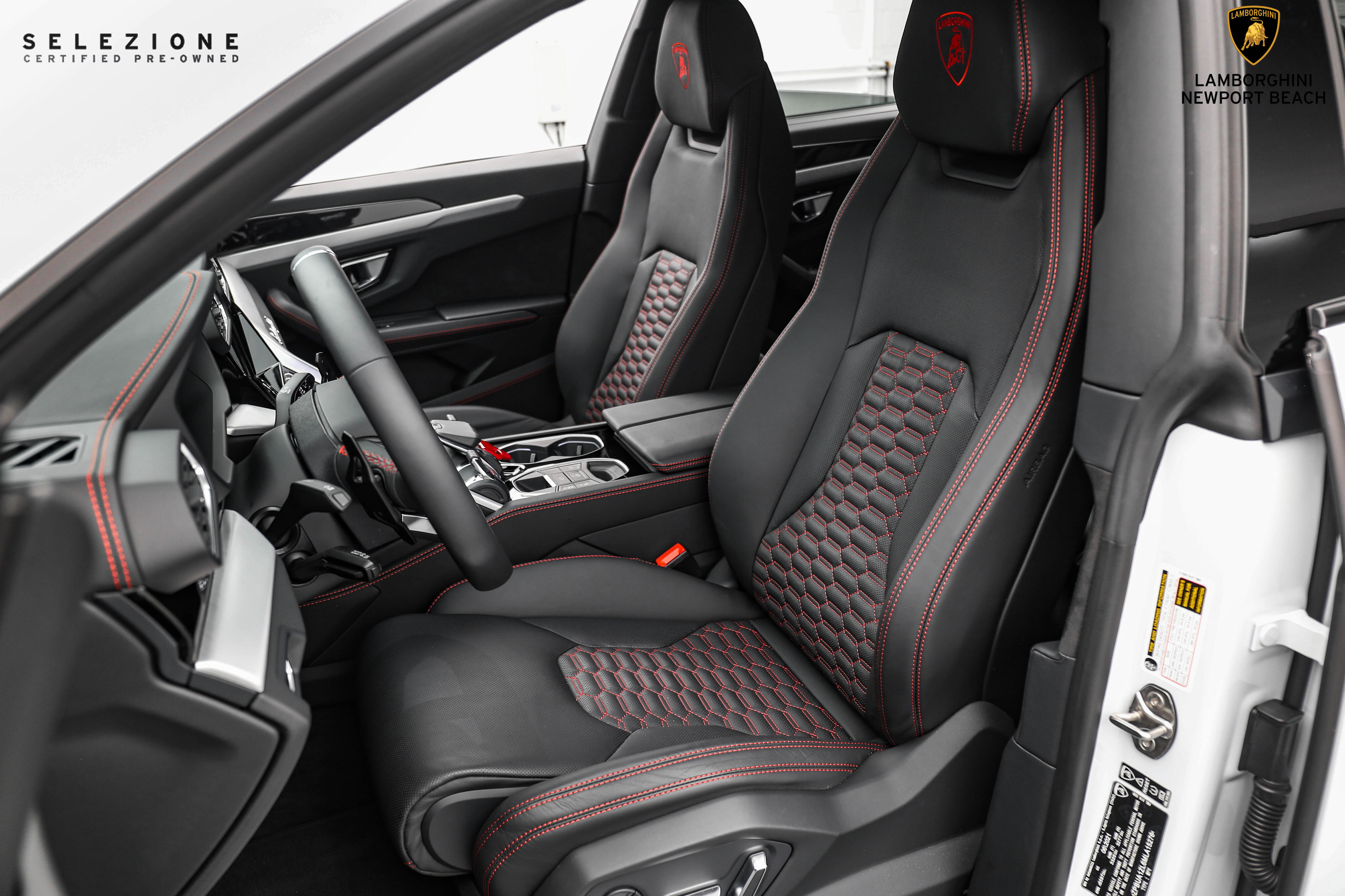 2021 Lamborghini Urus, 12/20