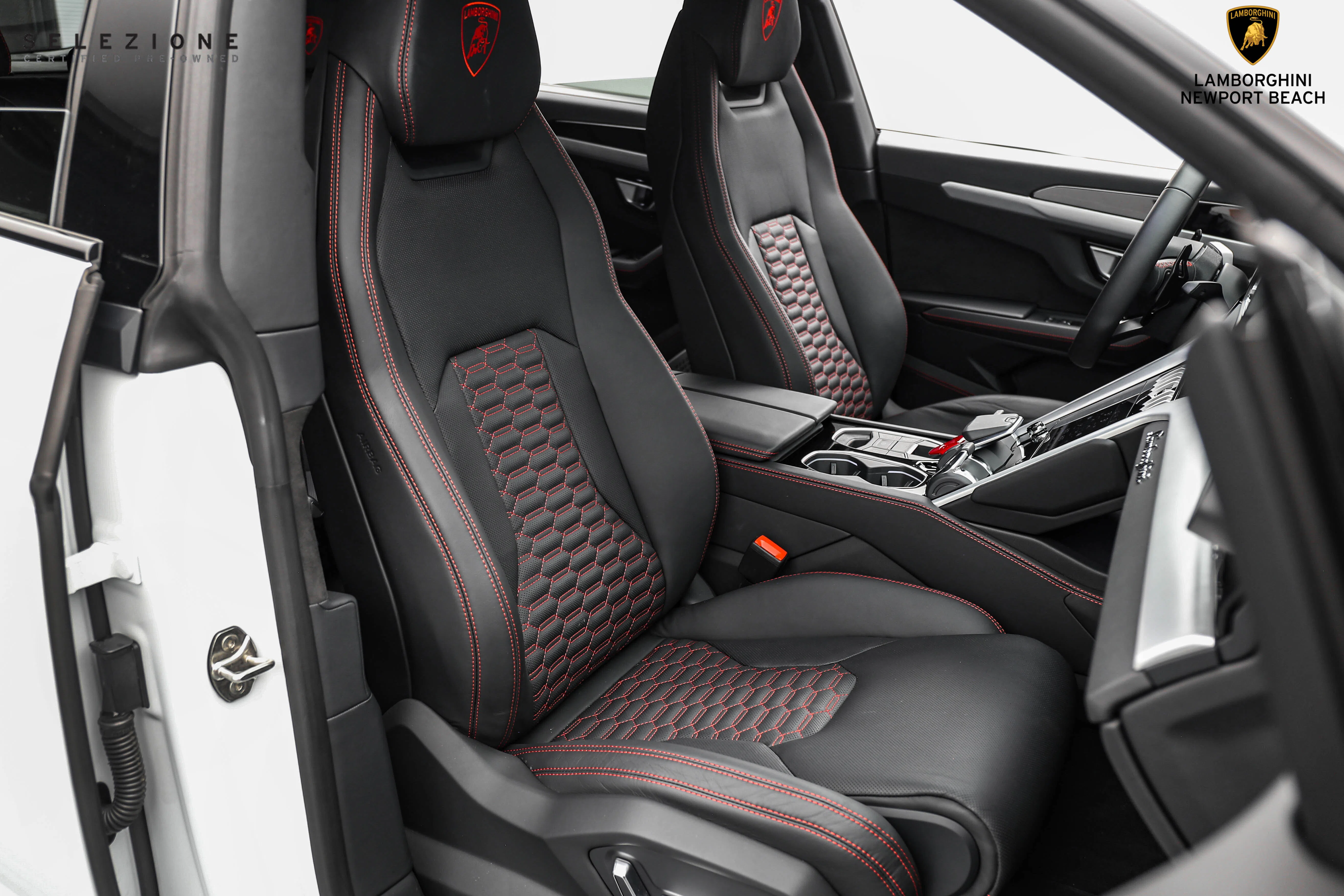 2021 Lamborghini Urus interior, seats, Nero Ade, Full leather