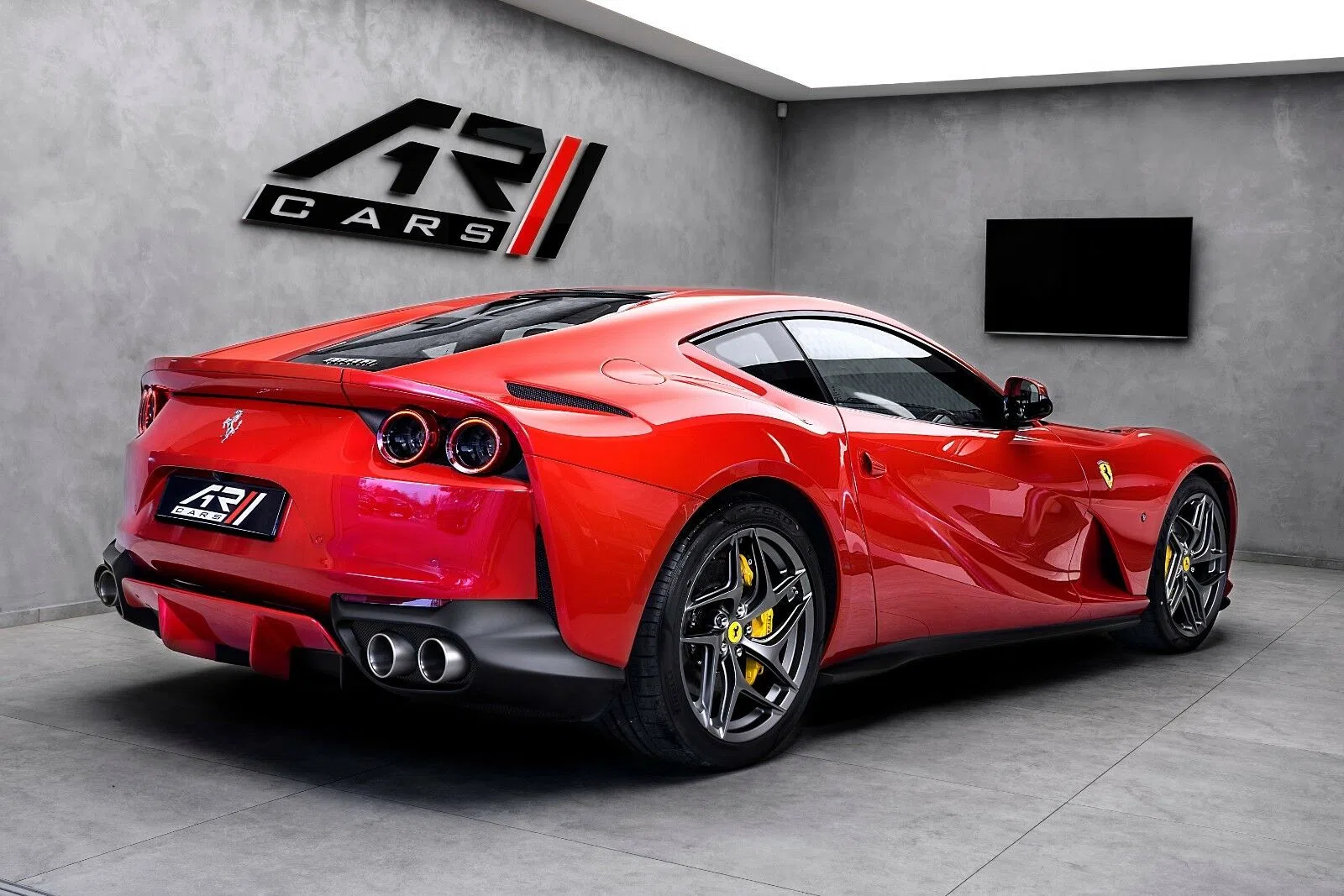 2018 Ferrari 812 Superfast for sale, exterior