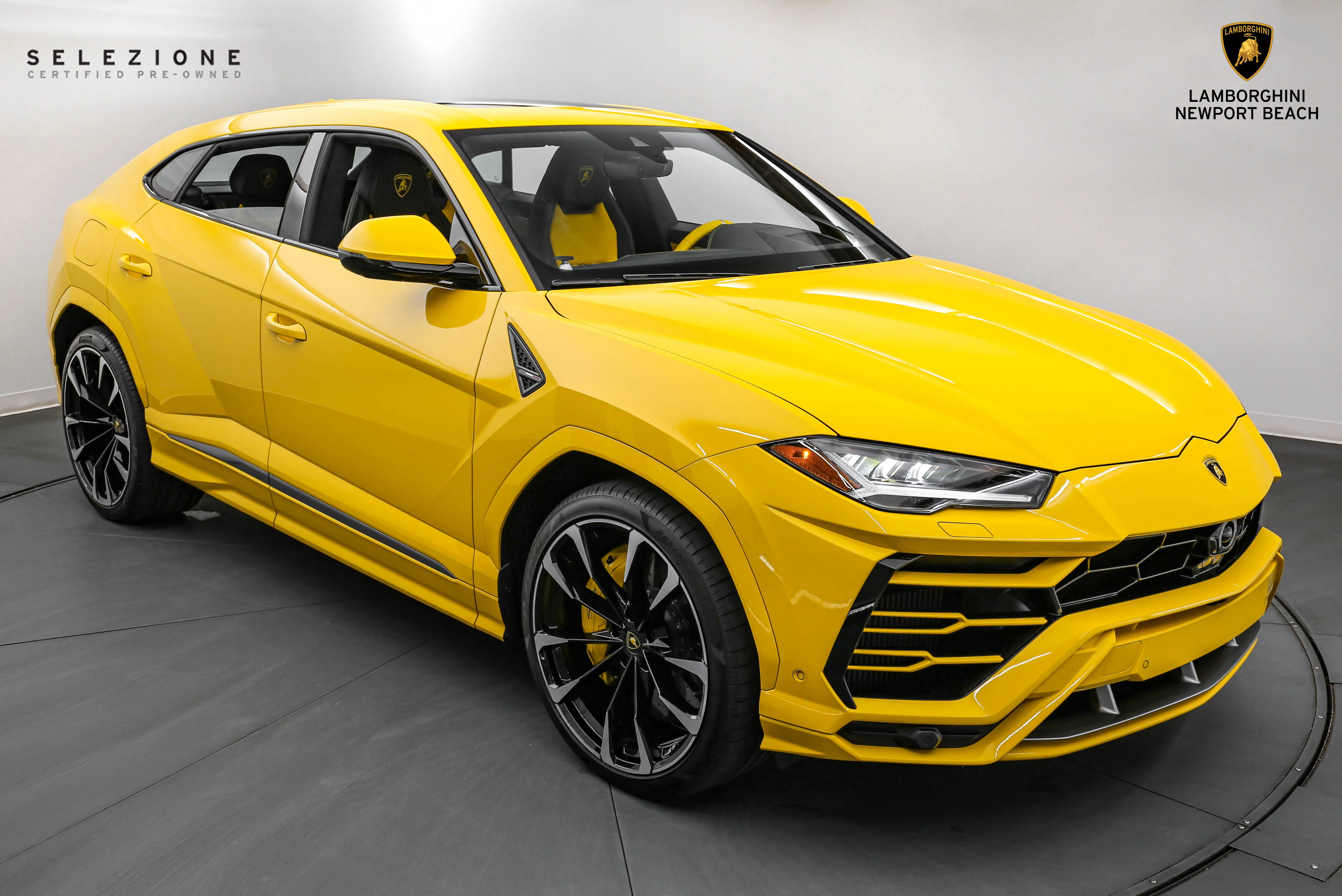 2022 Lamborghini Urus