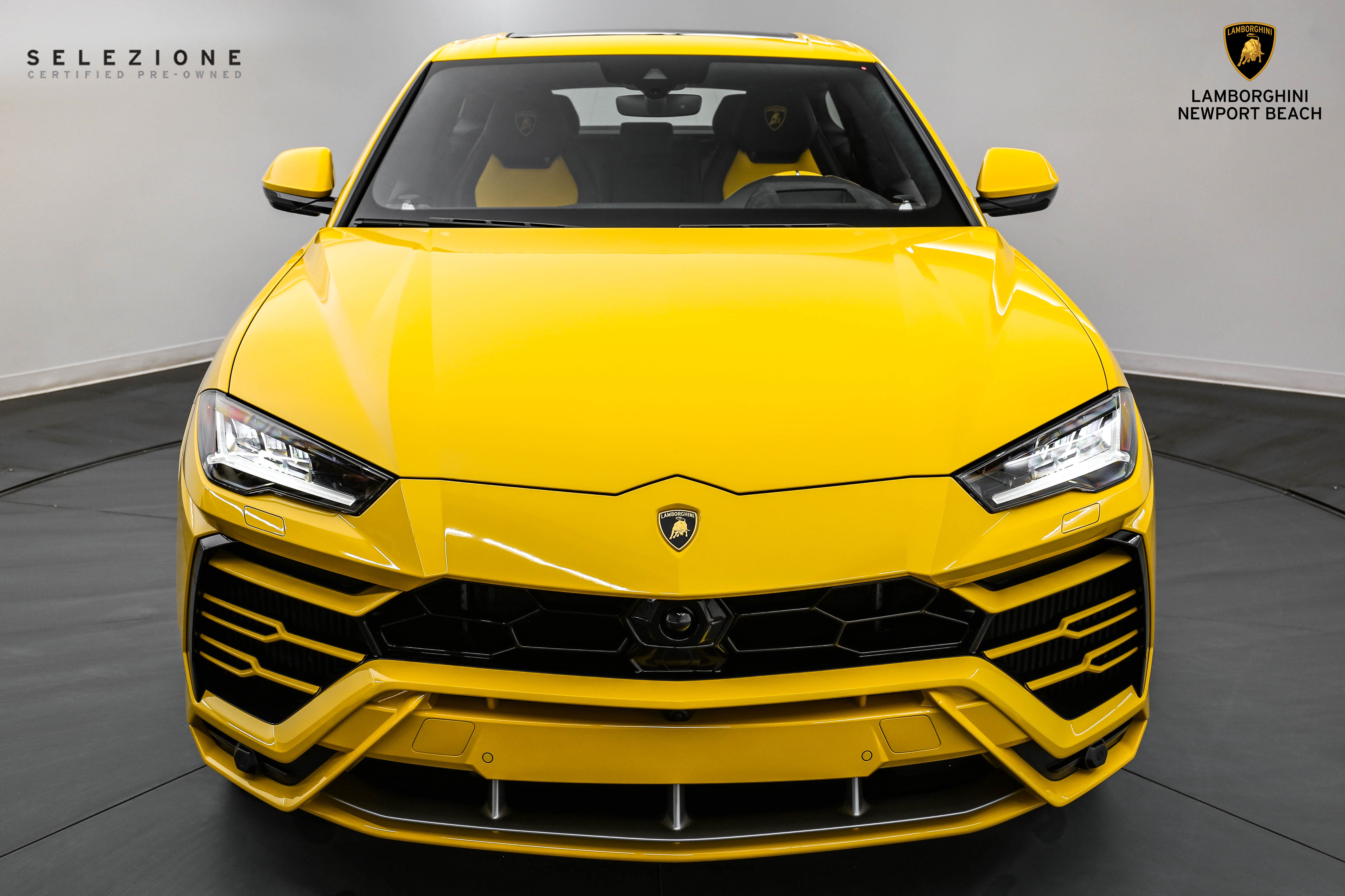 2022 Lamborghini Urus, 2/20