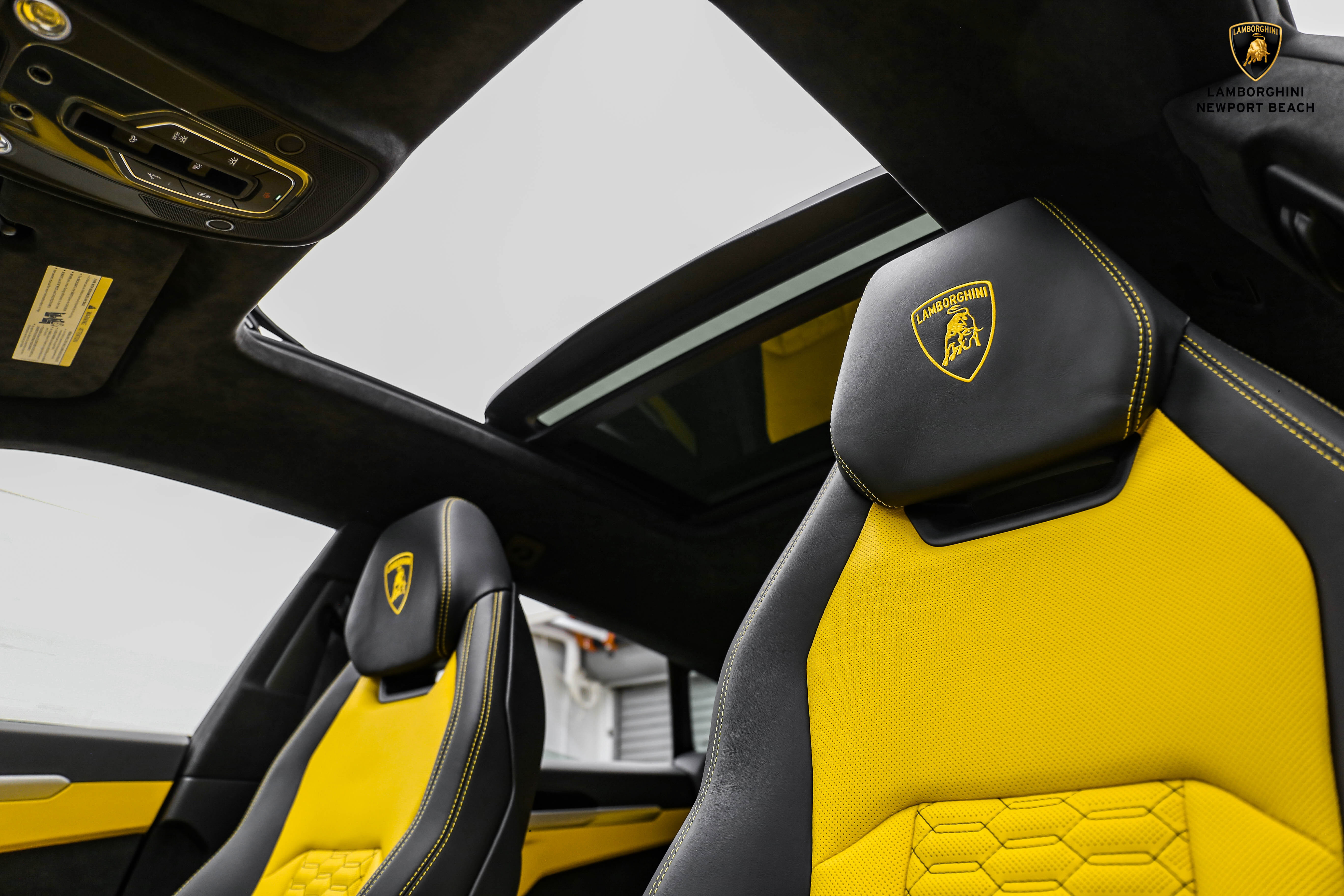 2022 Lamborghini Urus, 14/20
