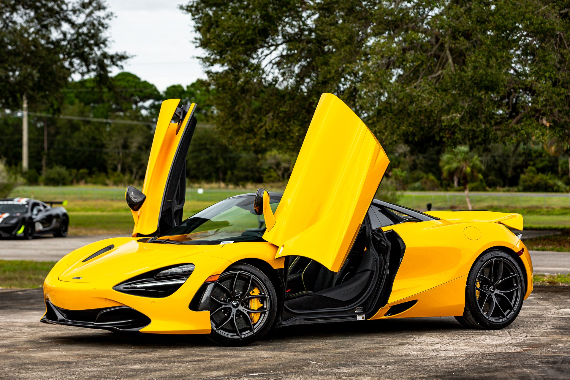 2020 McLaren 720S Spider Performance, 6/19