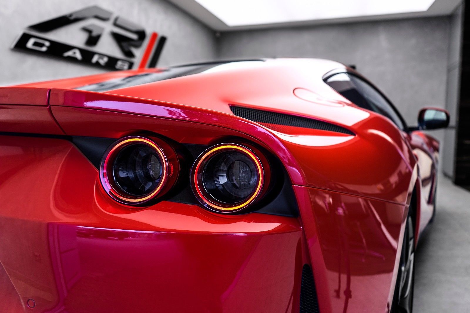2018 Ferrari 812 Superfast, 7/15