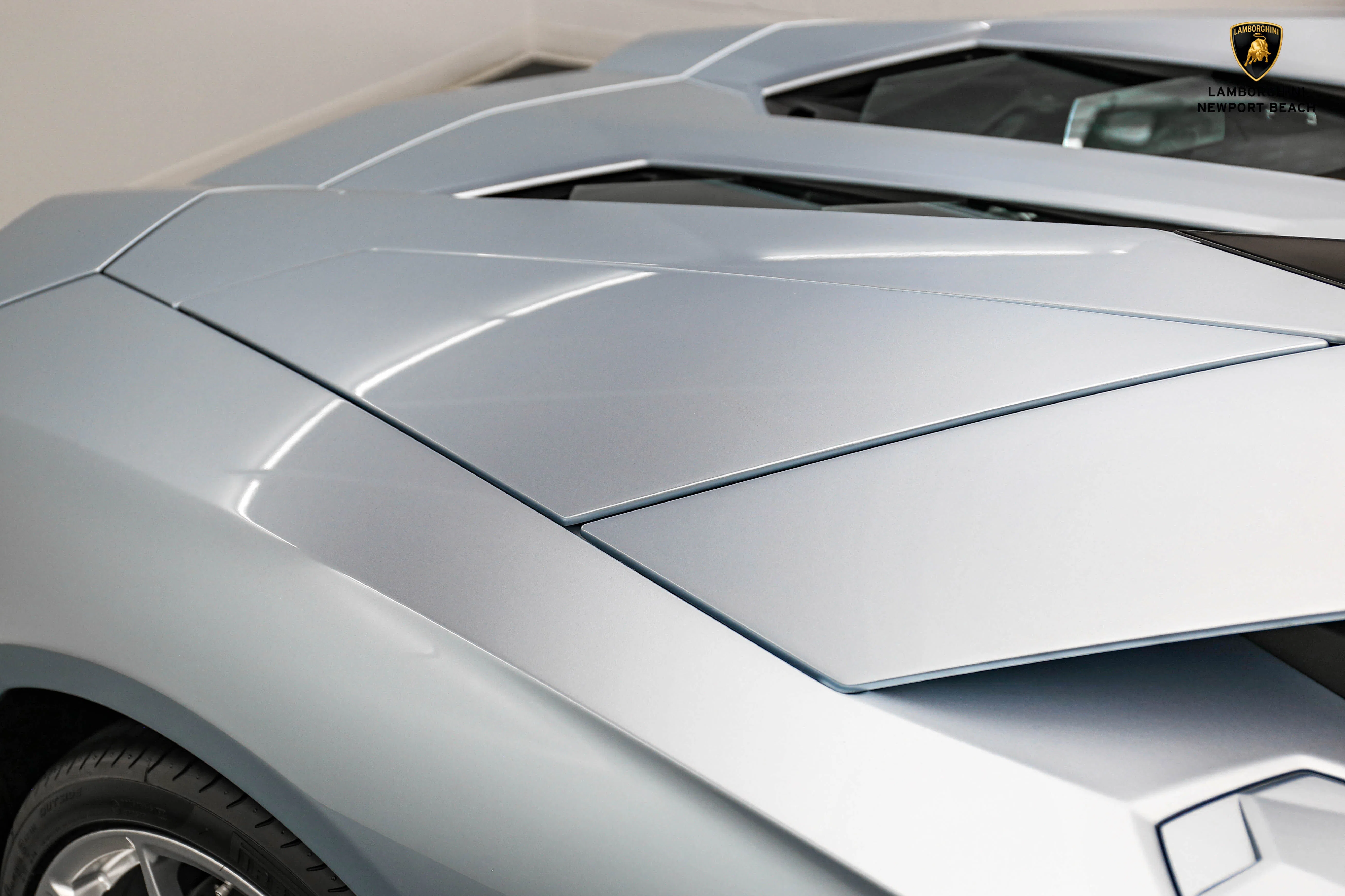 2013 Lamborghini Aventador LP700-4 Roadster for sale, exterior, Azzuro Thetys