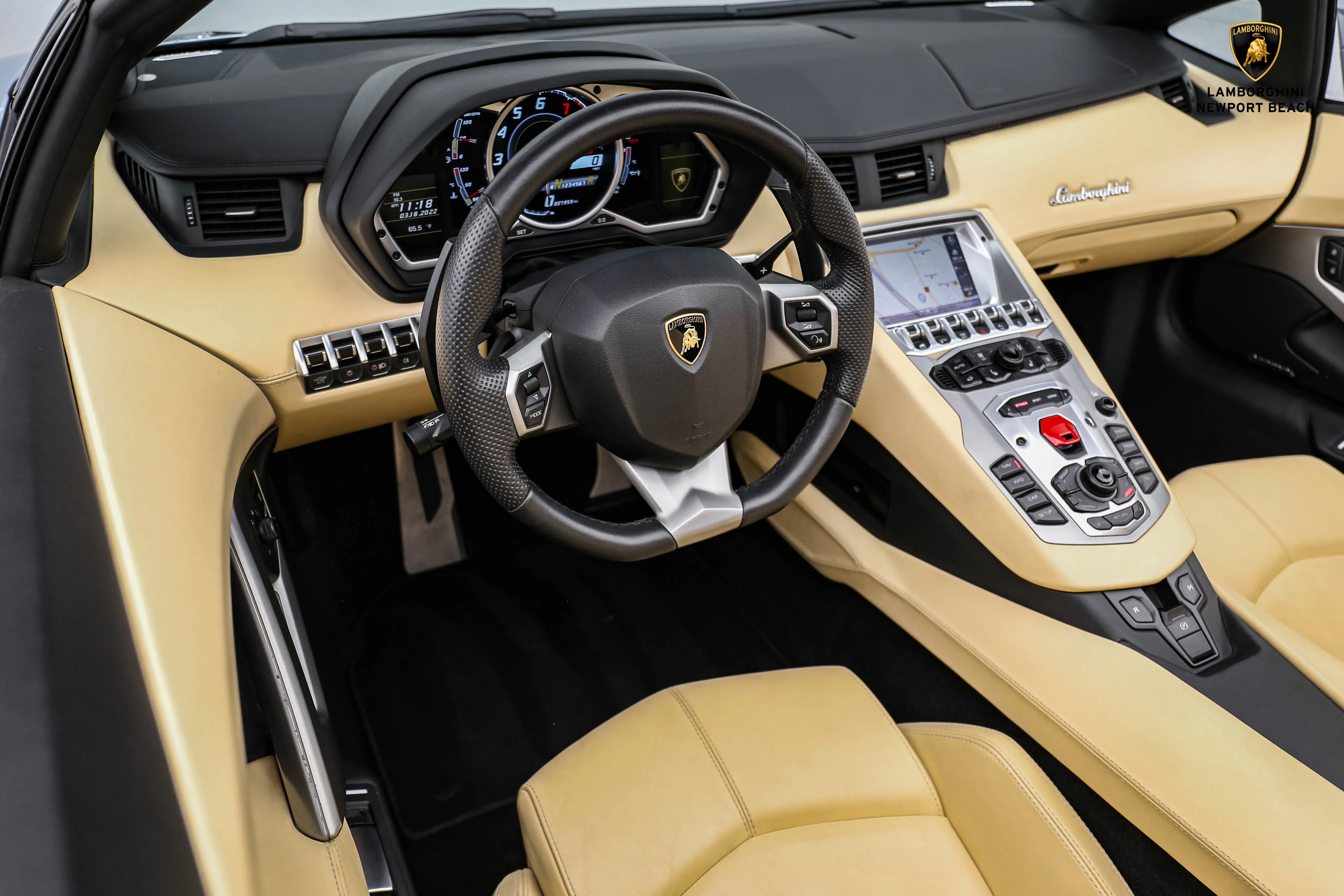 2013 Lamborghini Aventador LP700-4 Roadster interior, dashboard, Terra Dirce/Nero Ade